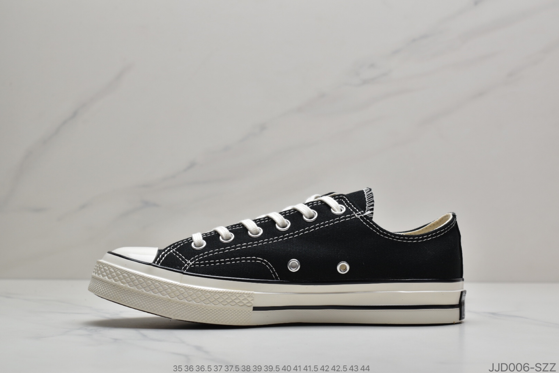 130 公司级LOEWExSMILEYxCONVERSE  1970S系列独家重磅释出