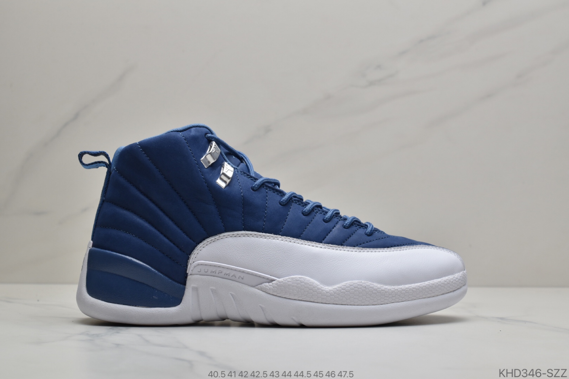 520 公司级AIR JORDAN 12 RETRO 黑曜石130690-404
