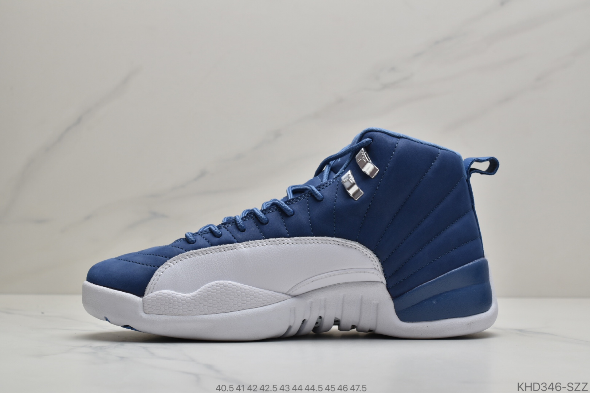 520 公司级AIR JORDAN 12 RETRO 黑曜石130690-404