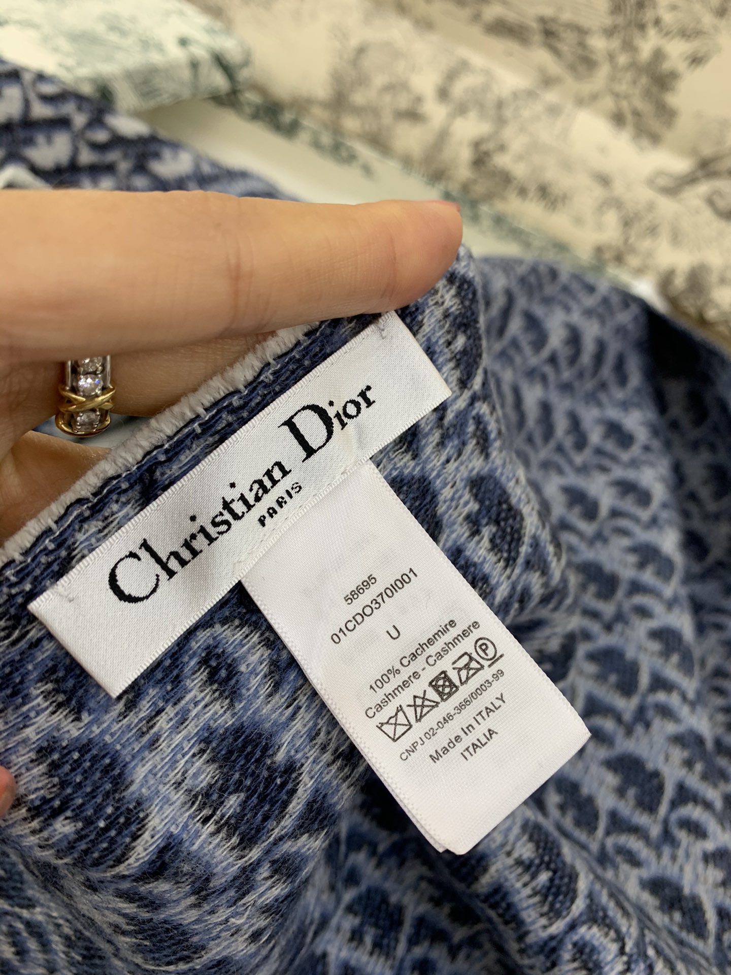 Dior迪奥套头斗篷披肩⋅围巾01CDO370I001_C540