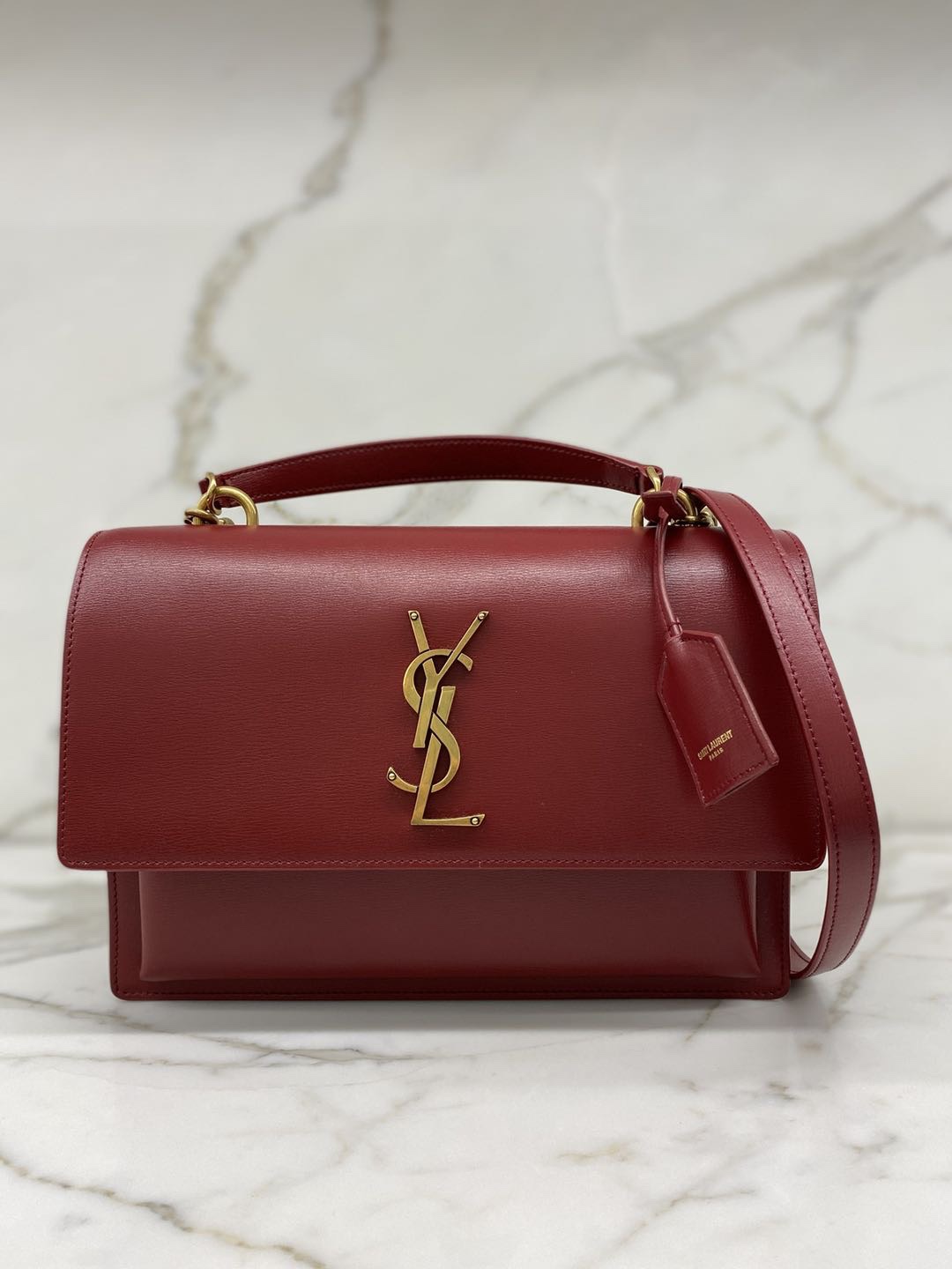 YSL 𝙉𝙚𝙬 𝙢𝙚𝙙𝙞𝙪𝙢 𝙨𝙪𝙣𝙨𝙚𝙩 25CM 牙签纹日落包 634723酒红色/金扣