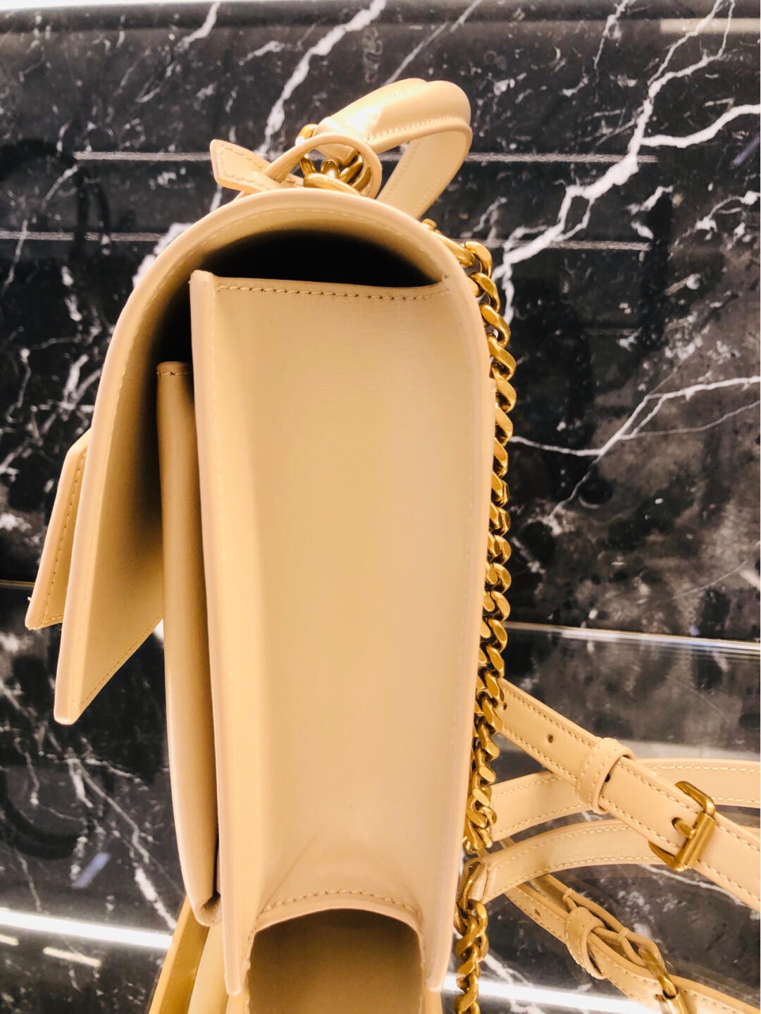 YSL ๐๐๐ฌ ๐ข๐๐๐๐ช๐ข ๐จ๐ช๐ฃ๐จ๐๐ฉ 25CM ็็ญพ็บนๆฅ่ฝๅ
634723ๅฅถๆ่ฒ/้ๆฃ