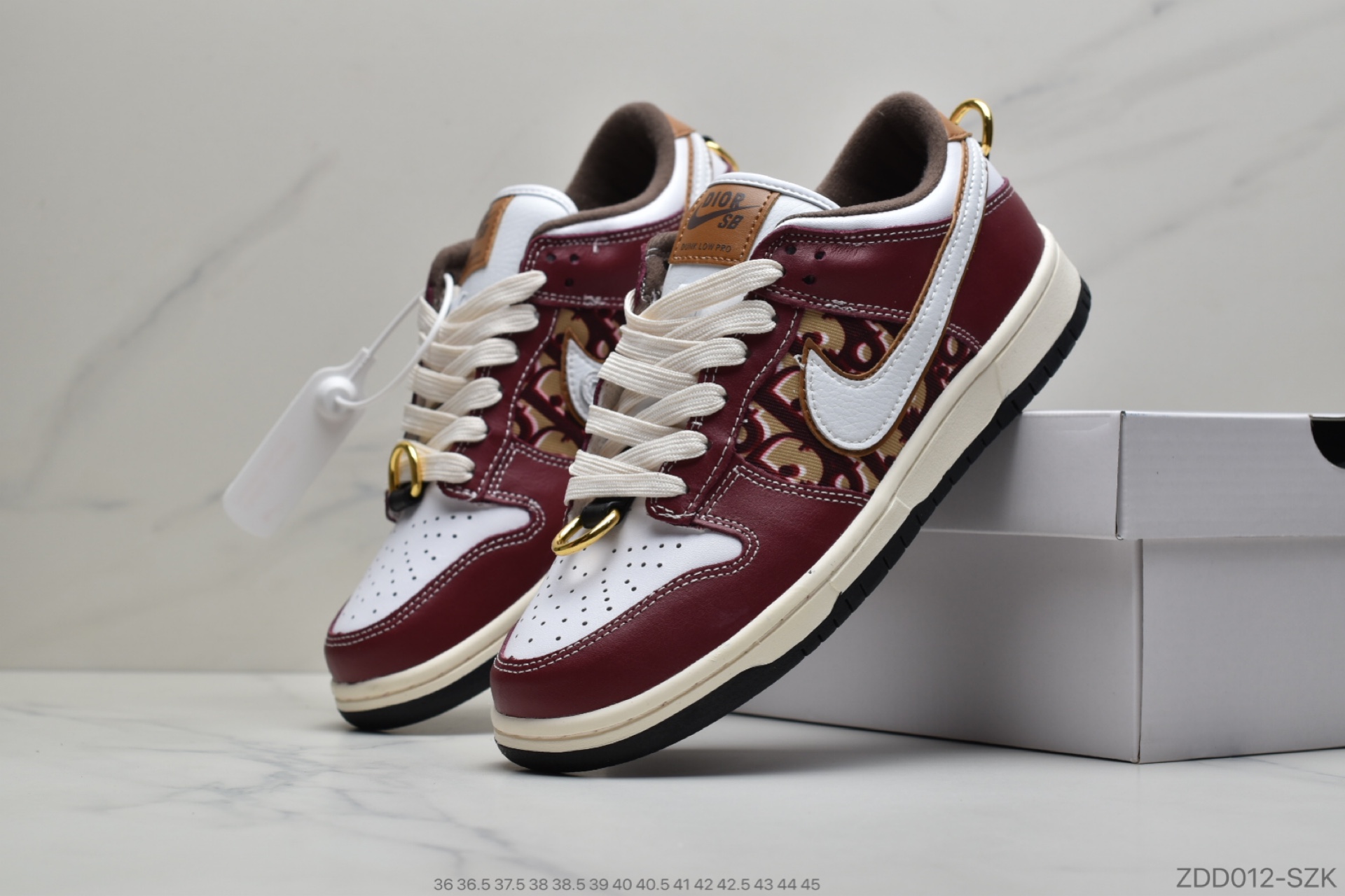 230 公司级耐克W NIKE SB DUNK LOW PRO 迪奥联名作为今年级别最高的联名鞋款BQ6817-001