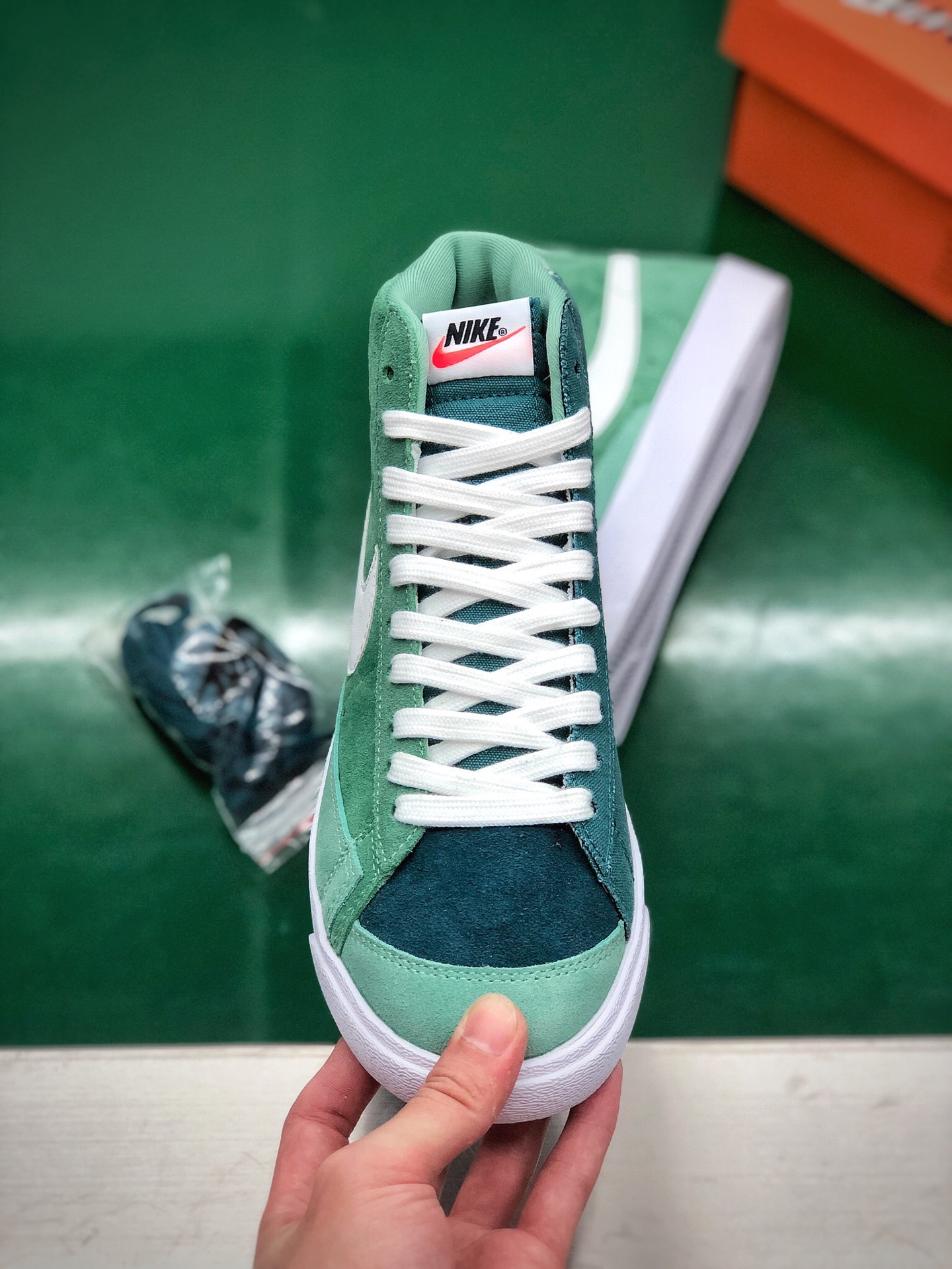 180 公司级 耐克Nike Blazer Mid '1977 Vintage WE 新配色阴阳鞋CZ4609-300