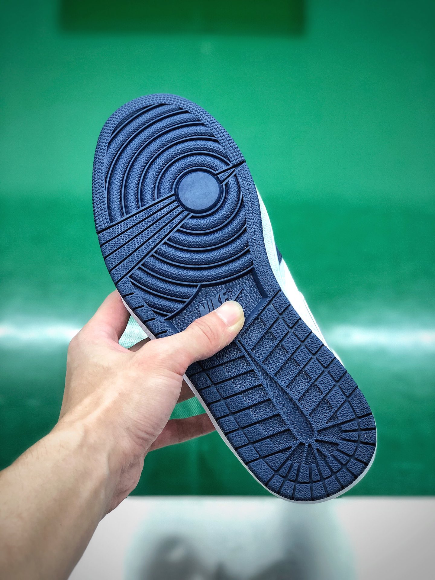 280  Air Jordan 1 ” Midnight Navy ”  海军蓝 高帮男子文化篮球鞋DC1788-100