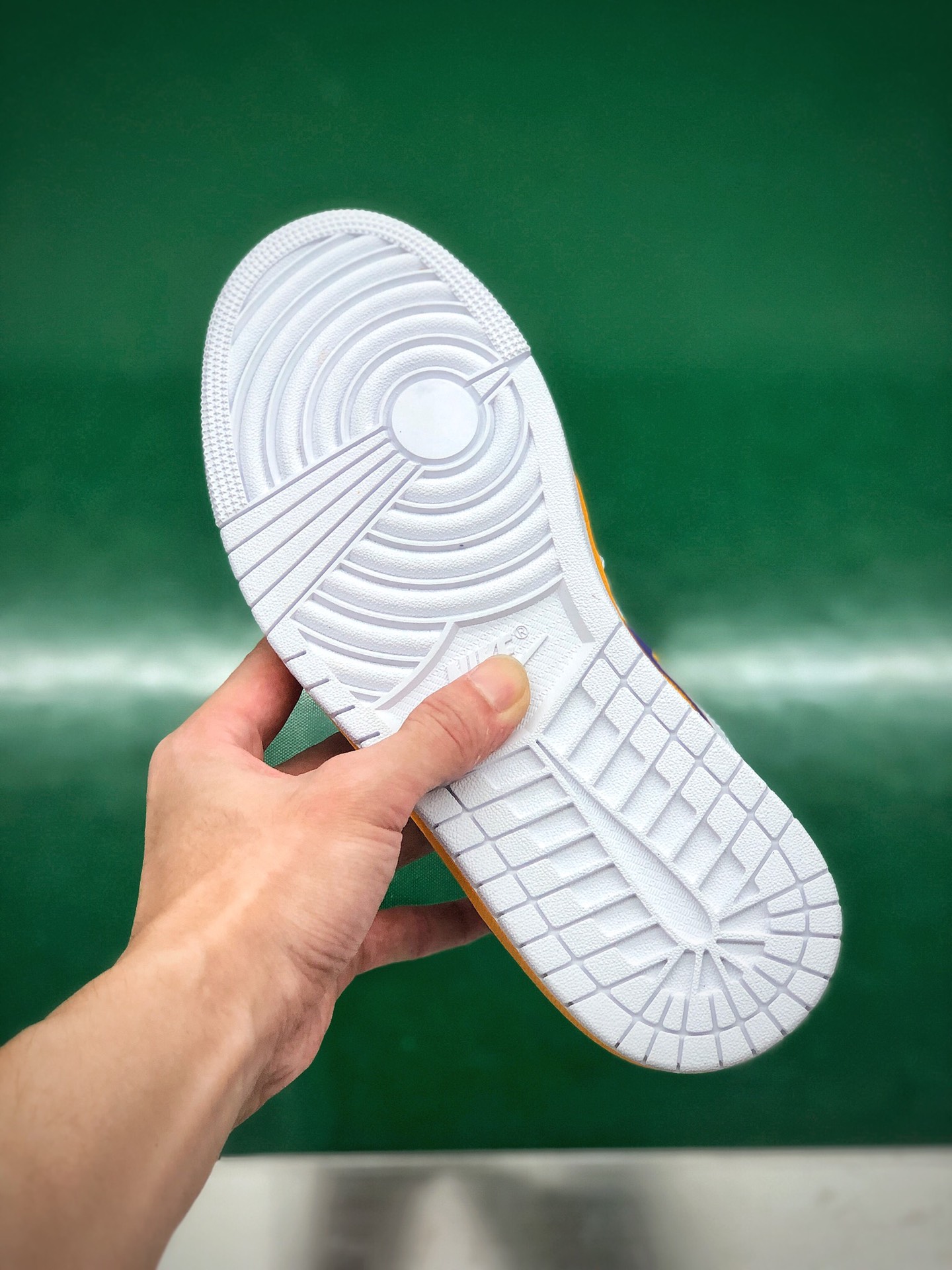 200  Nike Air Jordan 1 Low乔1低帮 湖人AV7869-210