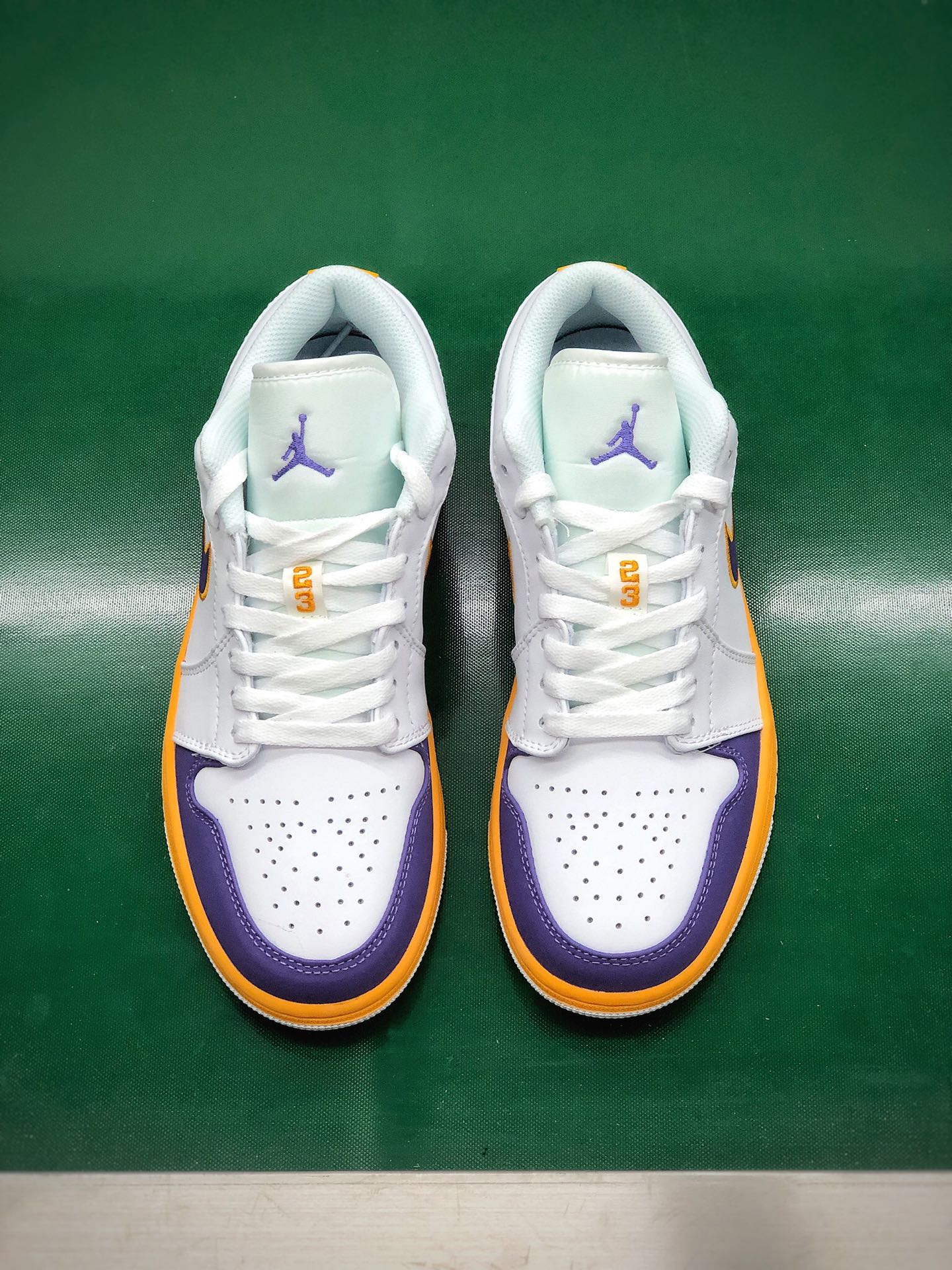 200  Nike Air Jordan 1 Low乔1低帮 湖人AV7869-210