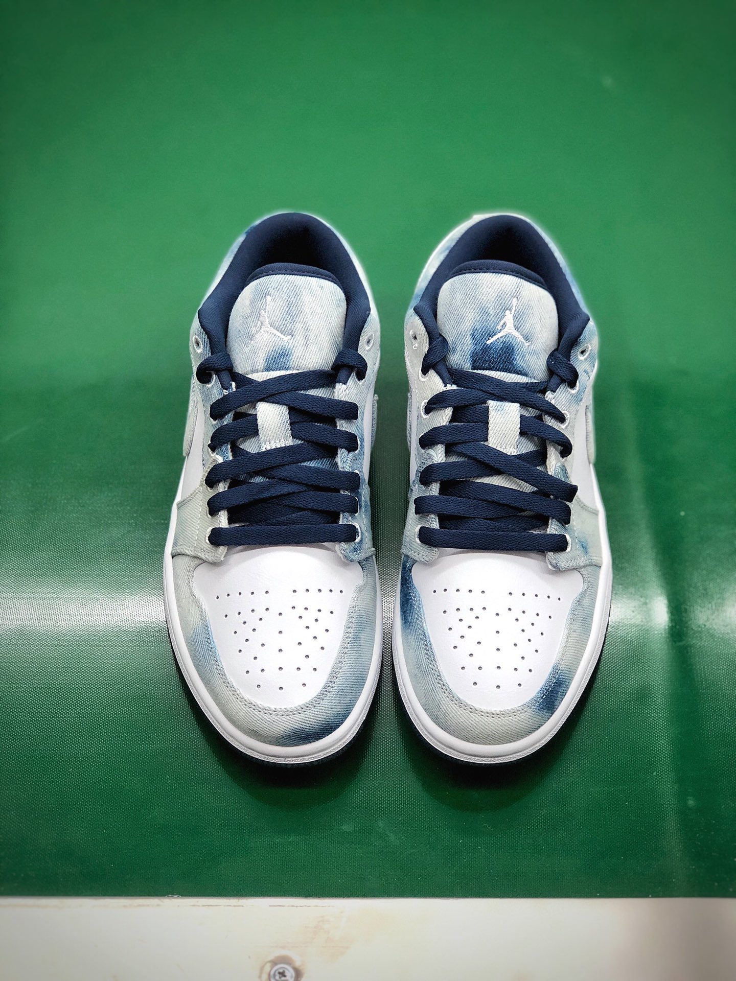 270 乔丹Air Jordan 1 Low 丹宁扎染水洗蓝AJ1乔1低帮休闲板鞋 CZ8455-100