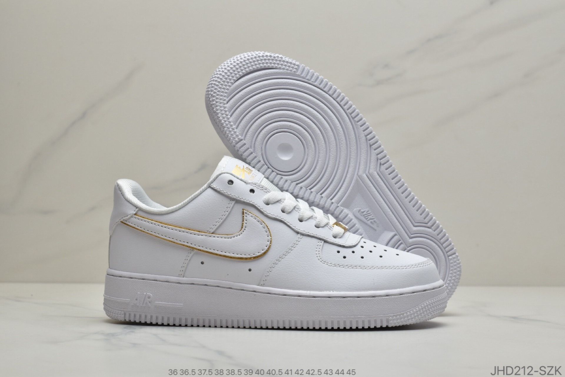 190 公司级耐克Nike Air Force 1 '07 空军一号 AQ2132-102