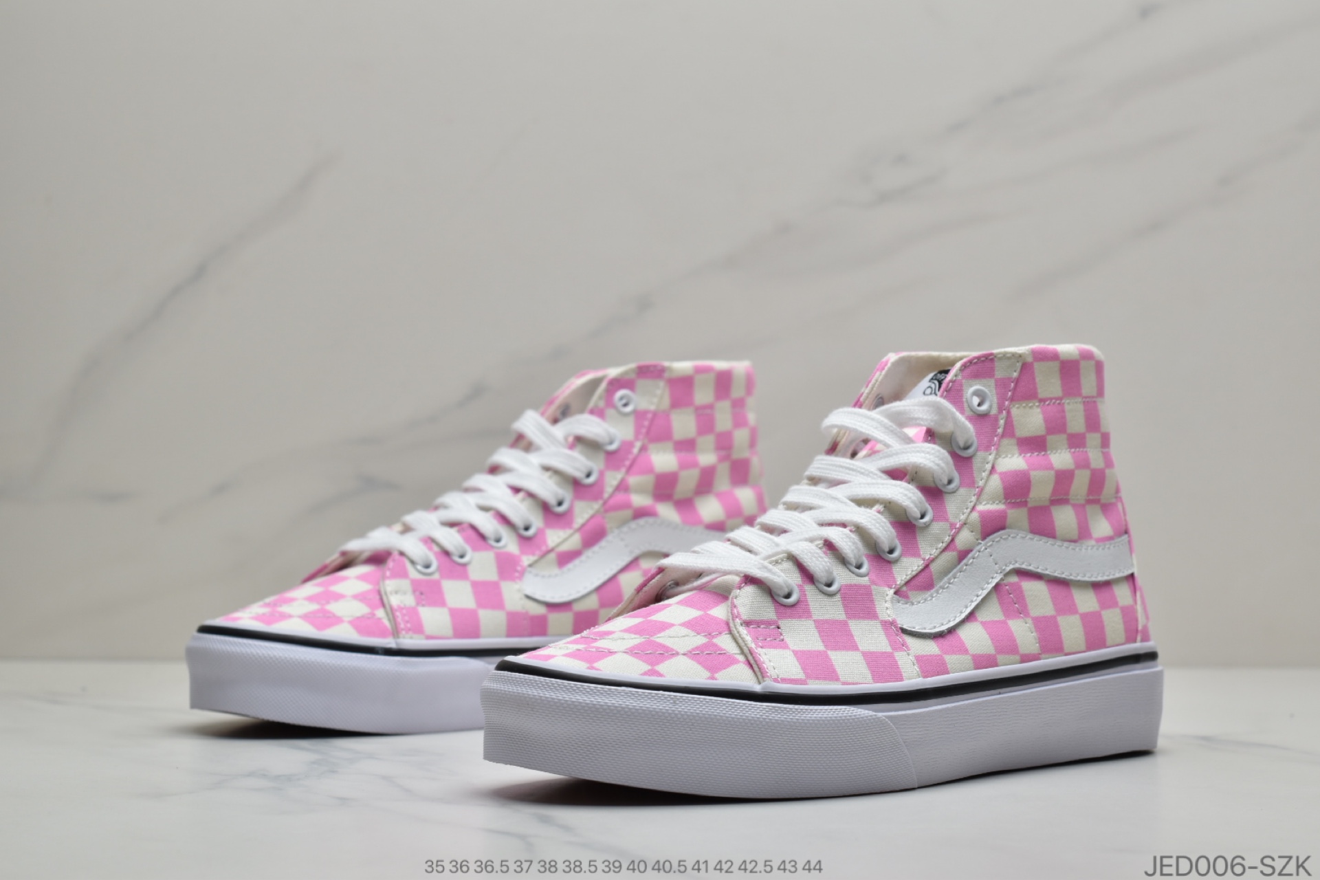150 公司级万斯VANS SK8-HI粉红棋盘格高帮女鞋帆布鞋板鞋VN0A4U16XHX/V