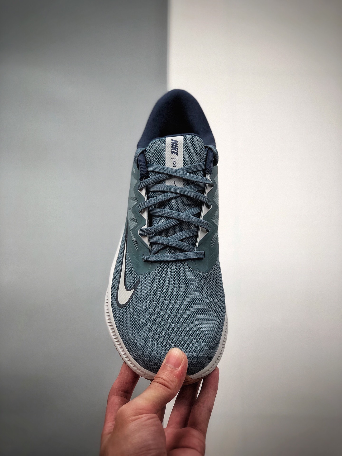 180 Nike Quest 3 极速3代时尚休闲跑步鞋CD0230-008
