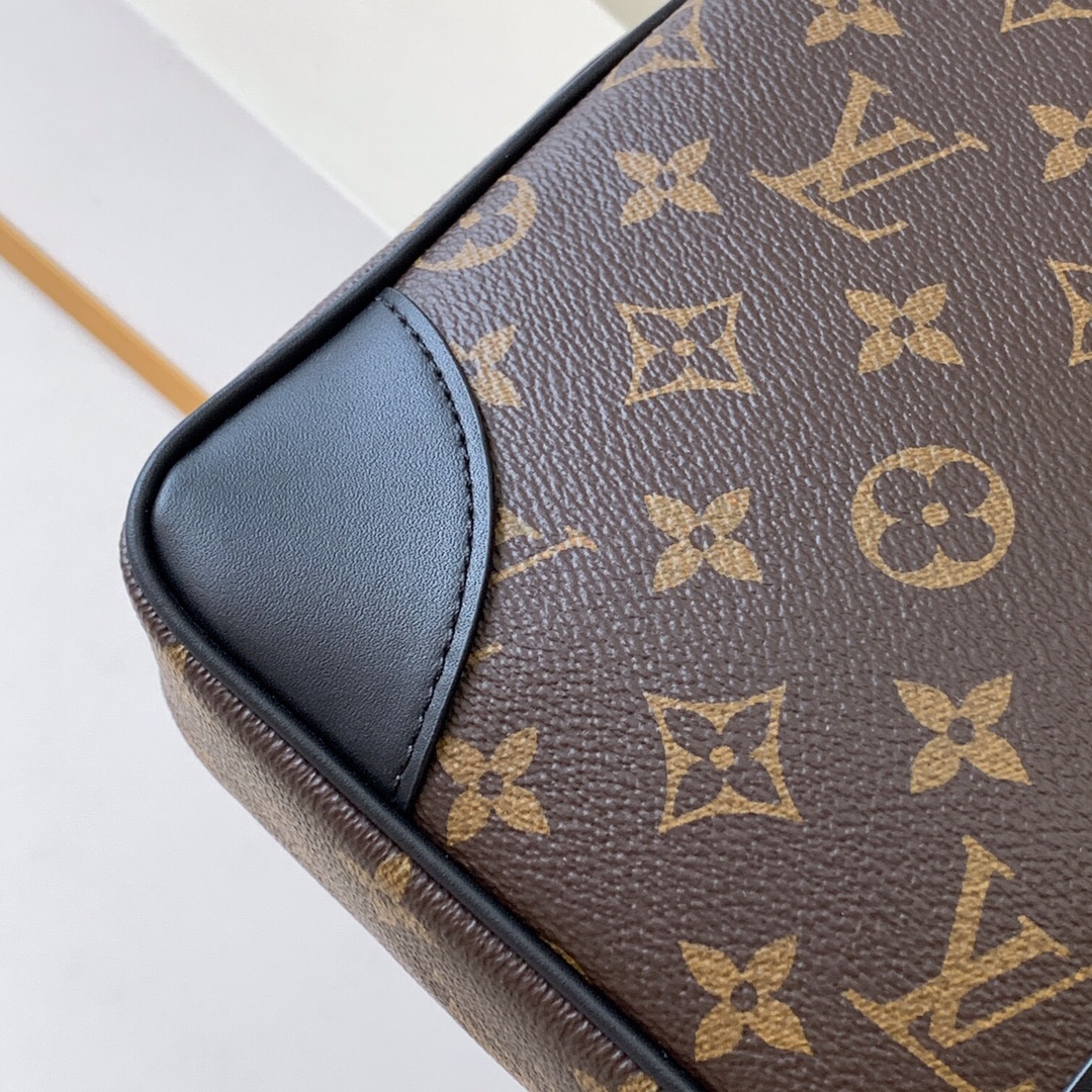路易威登 Louis Vuitton 高定典藏名品高定成衣时装外套连衣裙衬衫T恤 #EEA9D4FA 6