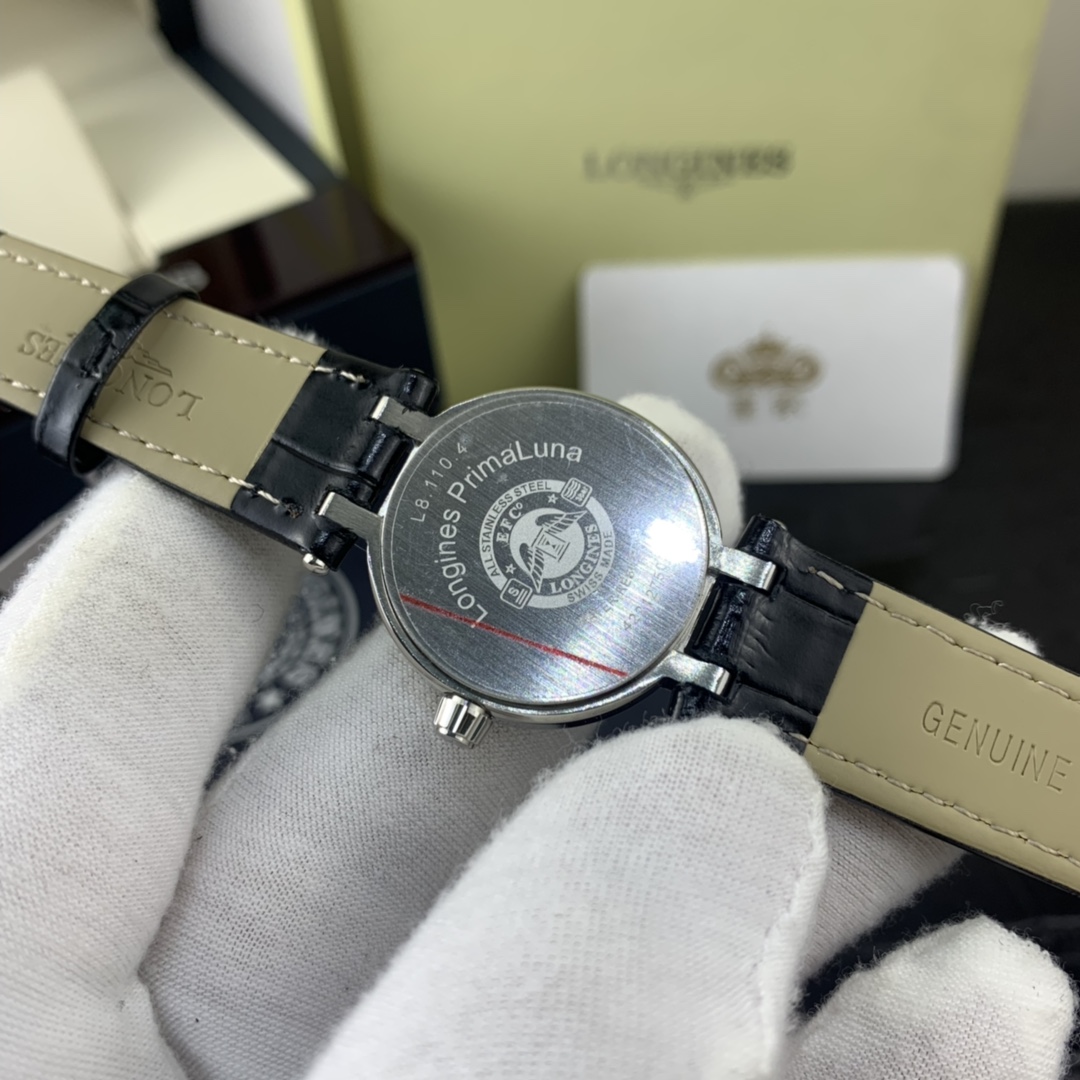 Longines 皇家 浪琴心月系列皮带款女表