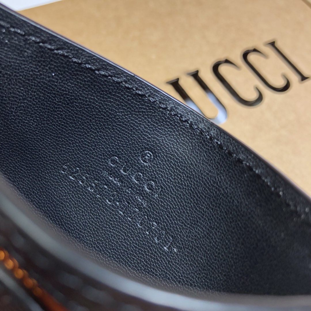 GUCCI古驰Off The Grid系列卡片夹625578