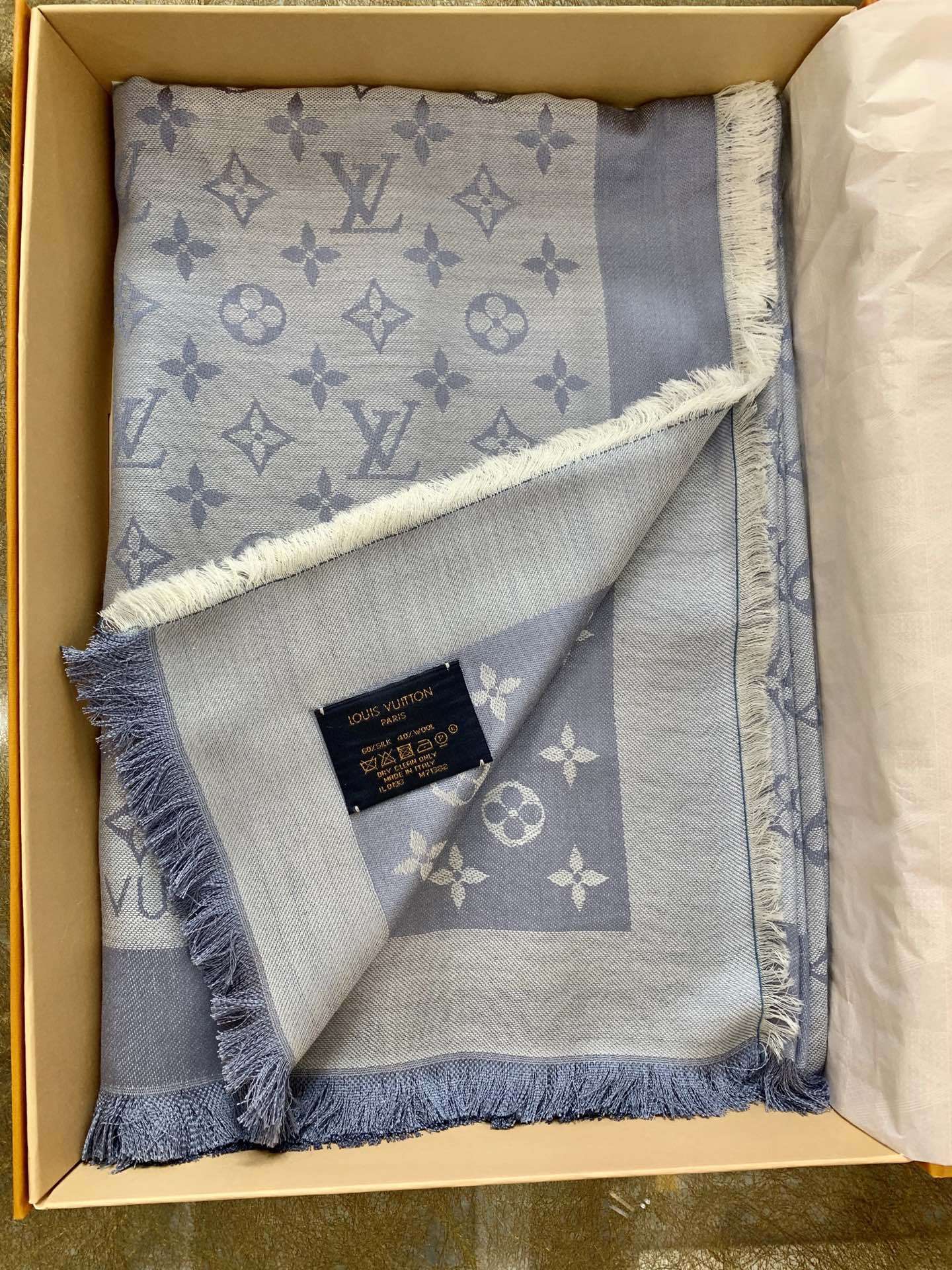 LV路易威登Monogram Denim披肩M71378 M71382 M71330 M71329 M72412 M72046 M72273