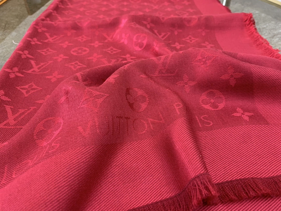 LV路易威登Monogram Denim披肩M71378 M71382 M71330 M71329 M72412 M72046 M72273