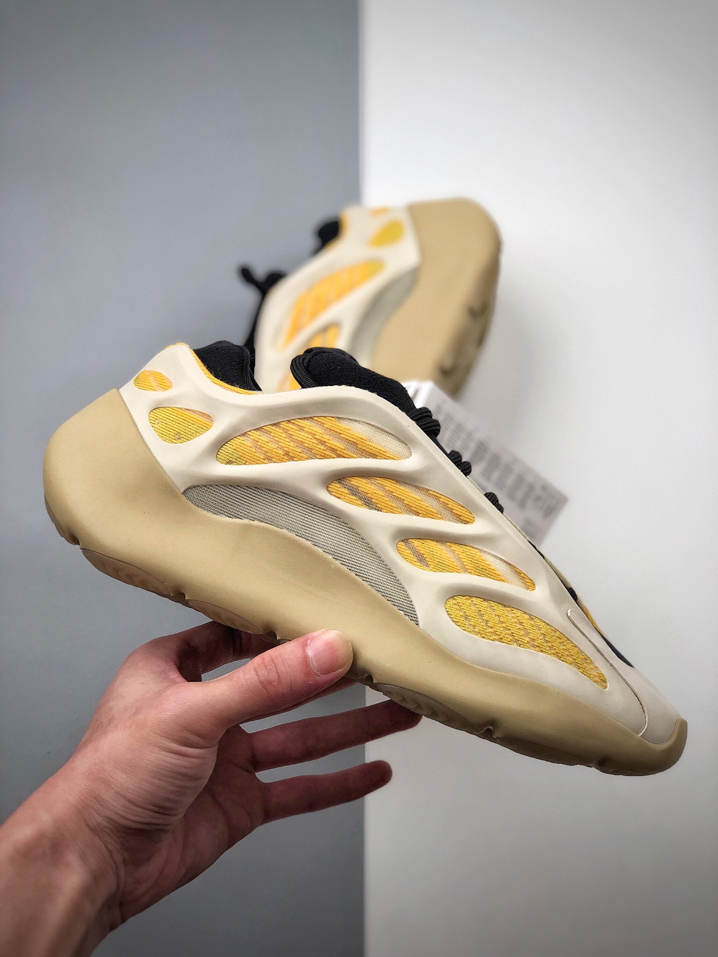 460 Adidas Yeezy 700 V3 阿迪达斯复古爆米花老爹鞋 G548503