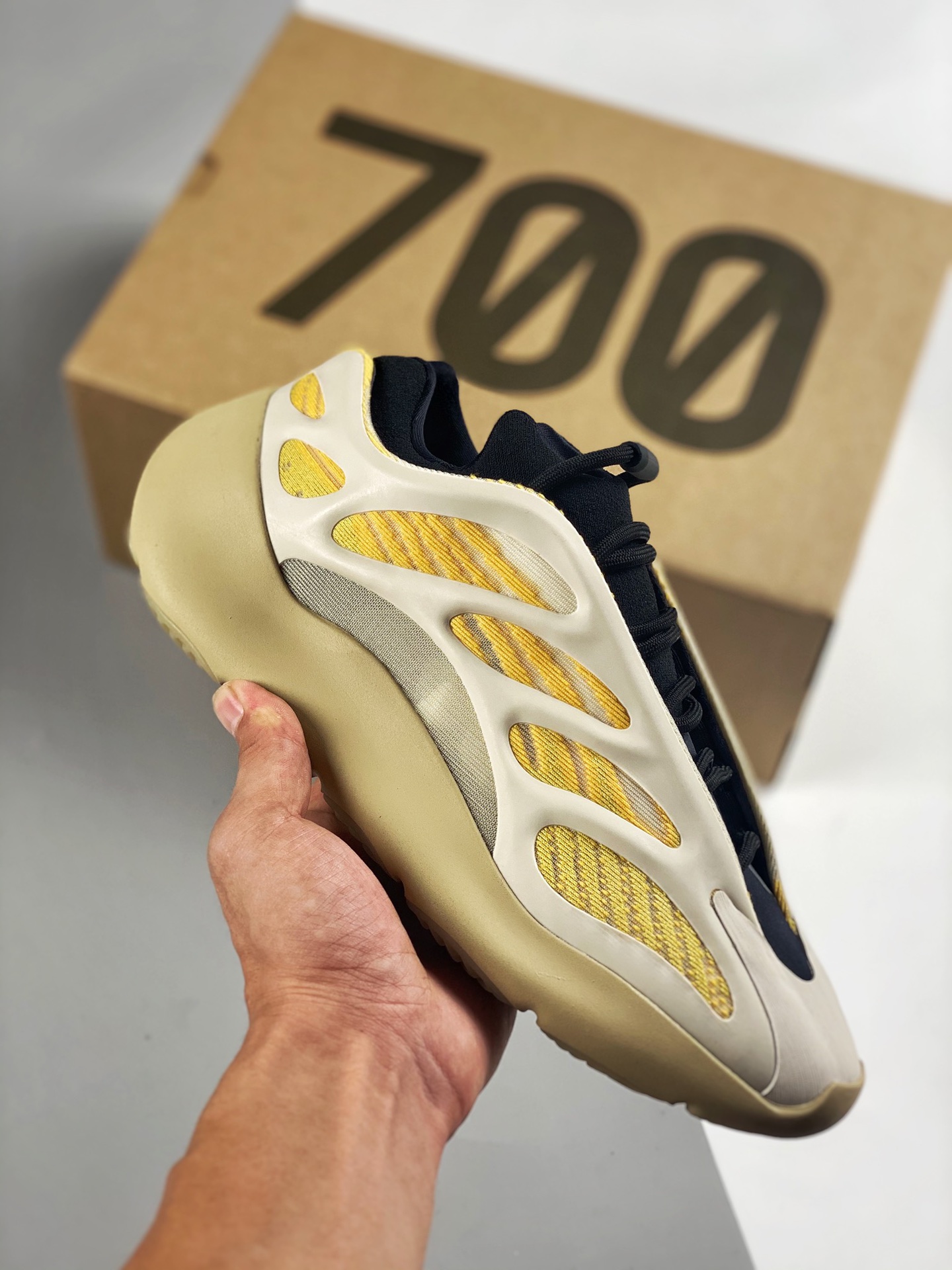 Apoyo contra reembolso 5 Yeezy 700v3 "Srphym" amarillo gris, aviso de ajuste de precio❗ reposición de todas las tallas,…