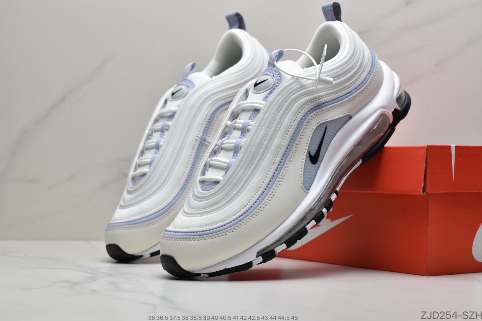 240 公司级耐克NIKE AIR MAX 97 ESS是Nike最具代表性的鞋款之一CZ6087-102
