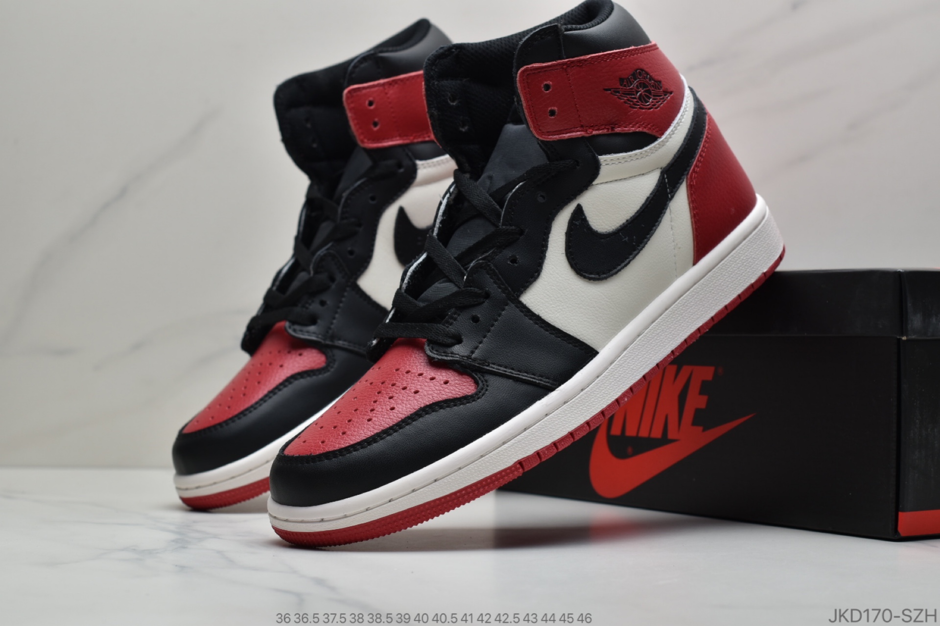 160 公司级Air Jordan 1 “CRIMSON TINT”AJ1脏粉在曝光之初就备受关注555088-081