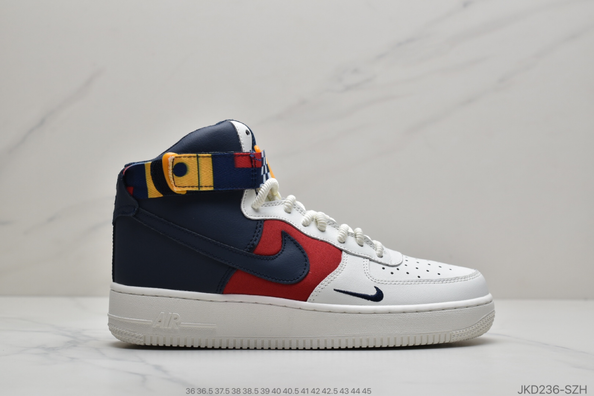 160 公司级耐克 Nike Air Force 1 Mid 独角兽空军一号联名款AJ7311-100