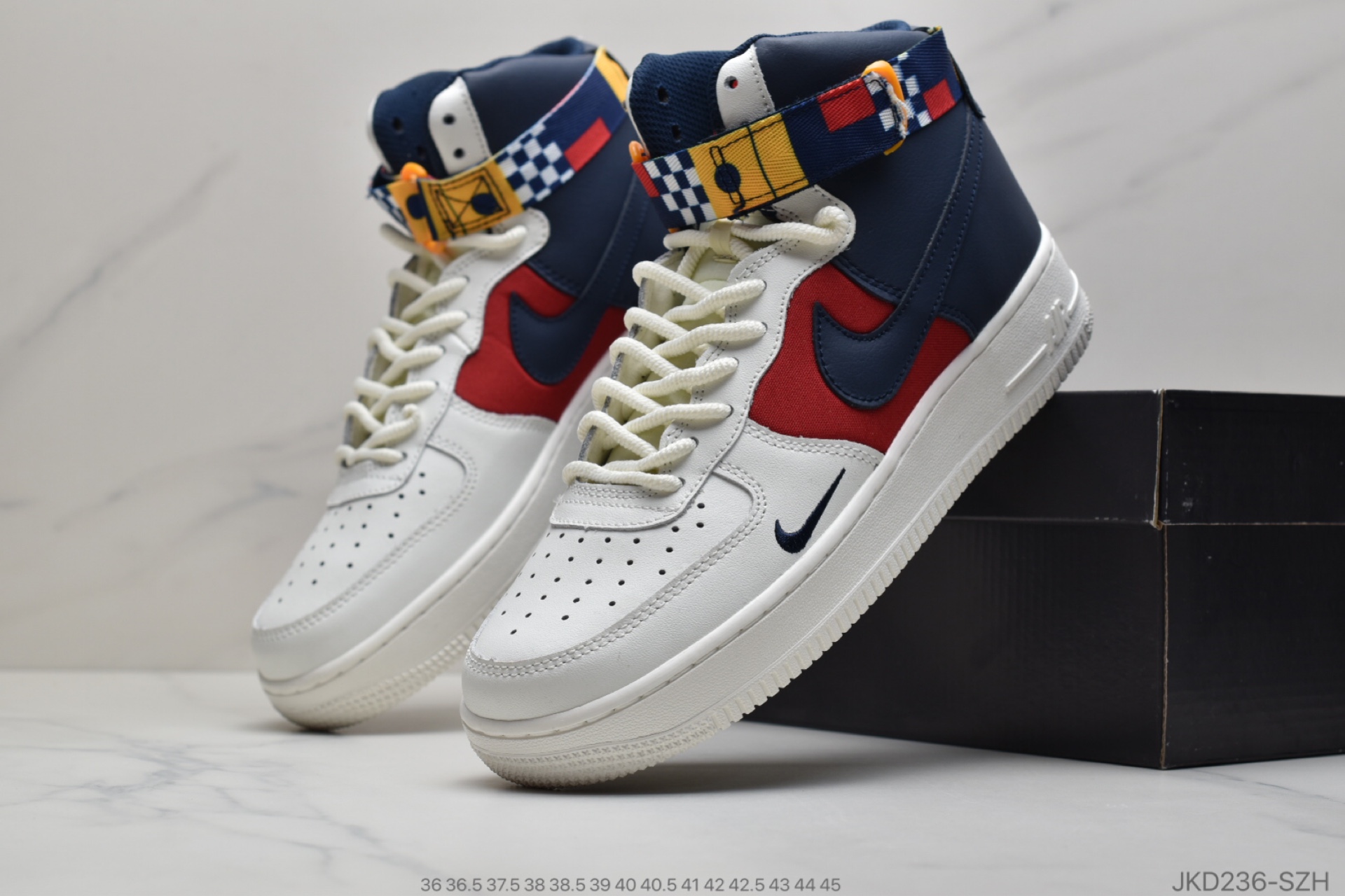 160 公司级耐克 Nike Air Force 1 Mid 独角兽空军一号联名款AJ7311-100