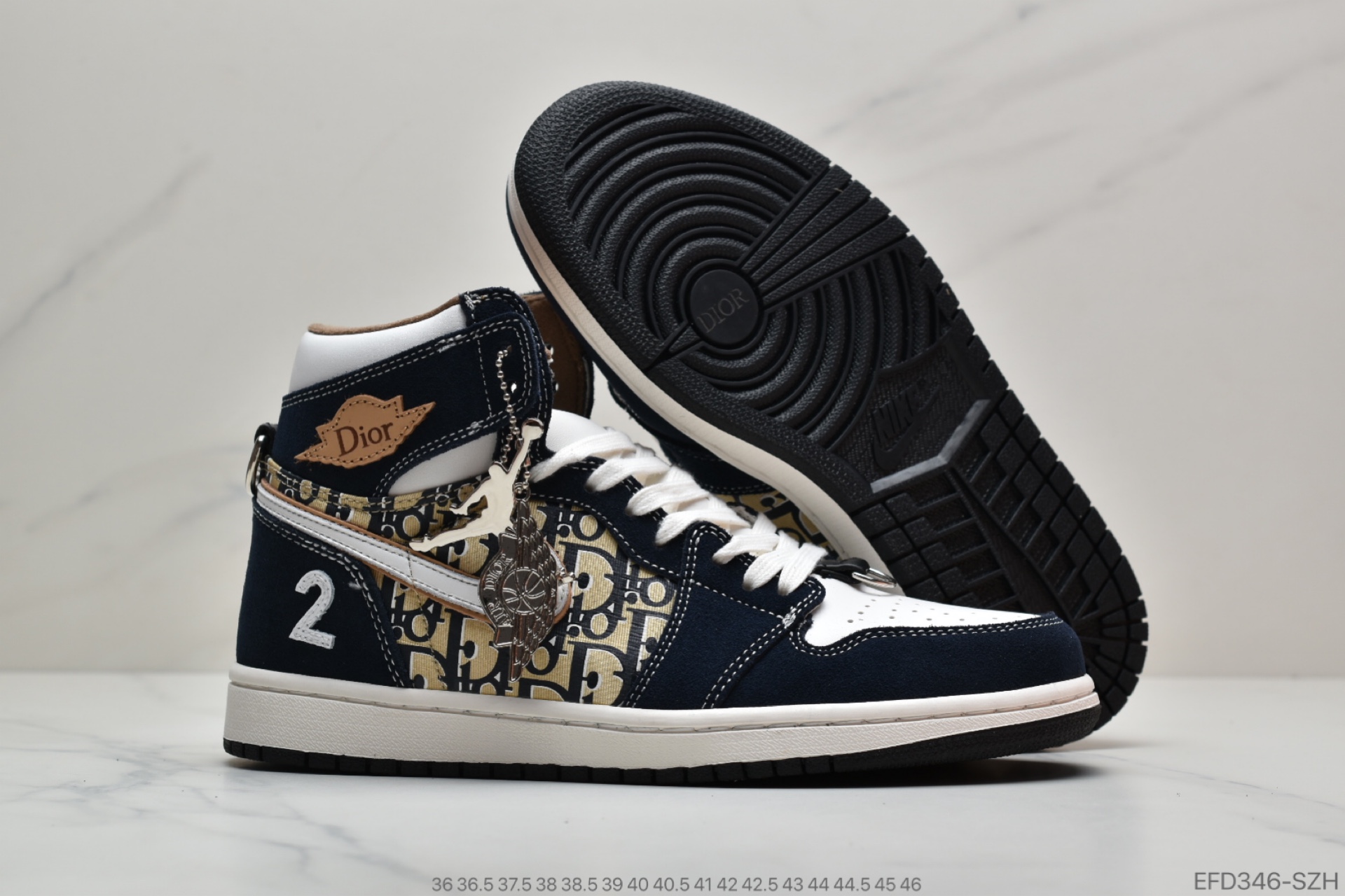 380 公司级Dior x Air Jordan 1 联名作为今年级别最高的联名鞋款CN8607-601