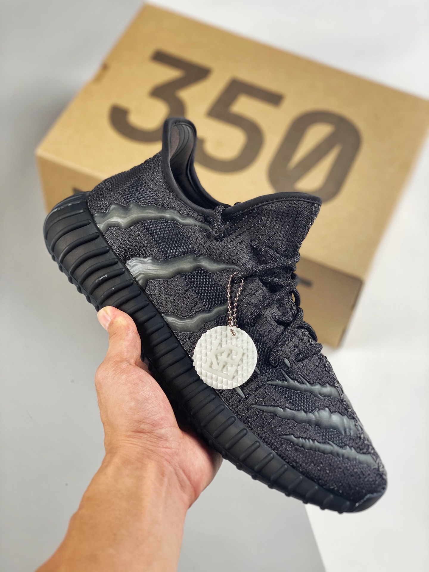 Apoyo pago contra reembolso 2 Adidas Yeezy Boost 350 V2 3M noche luminosa negro cielo estrellado, añade brillo reflecta…