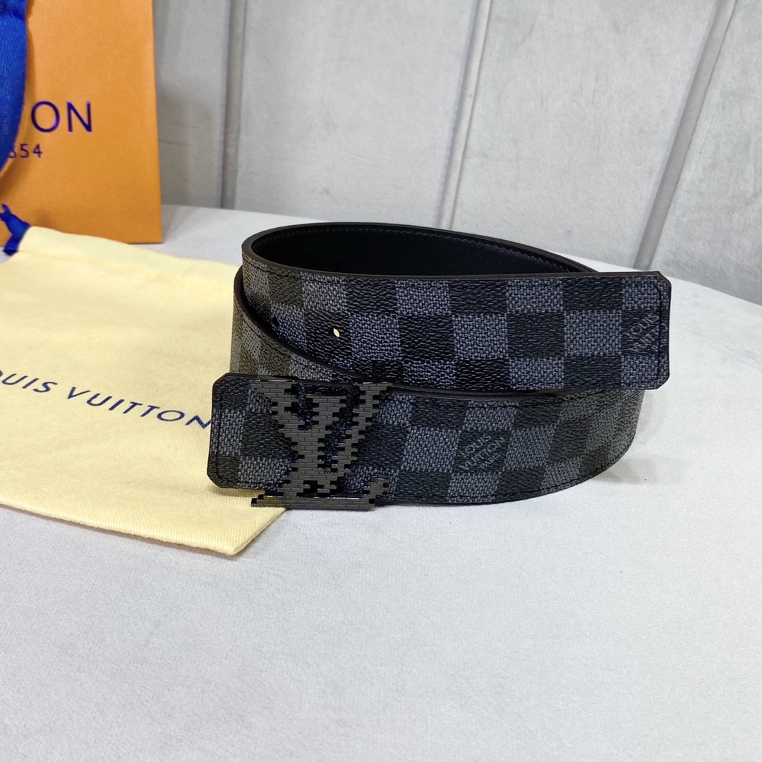 1:1
 Louis Vuitton Belts Men