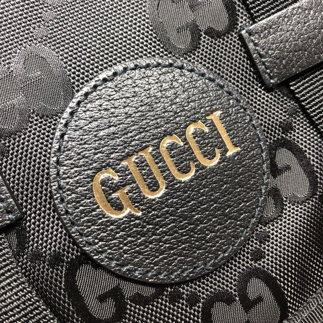 GUCCI古驰Off The Grid系列背包626160