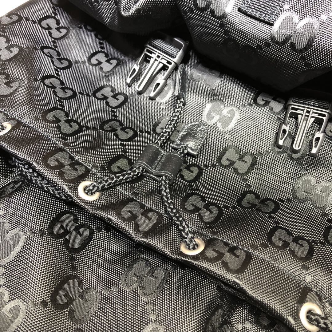 GUCCI古驰Off The Grid系列背包626160