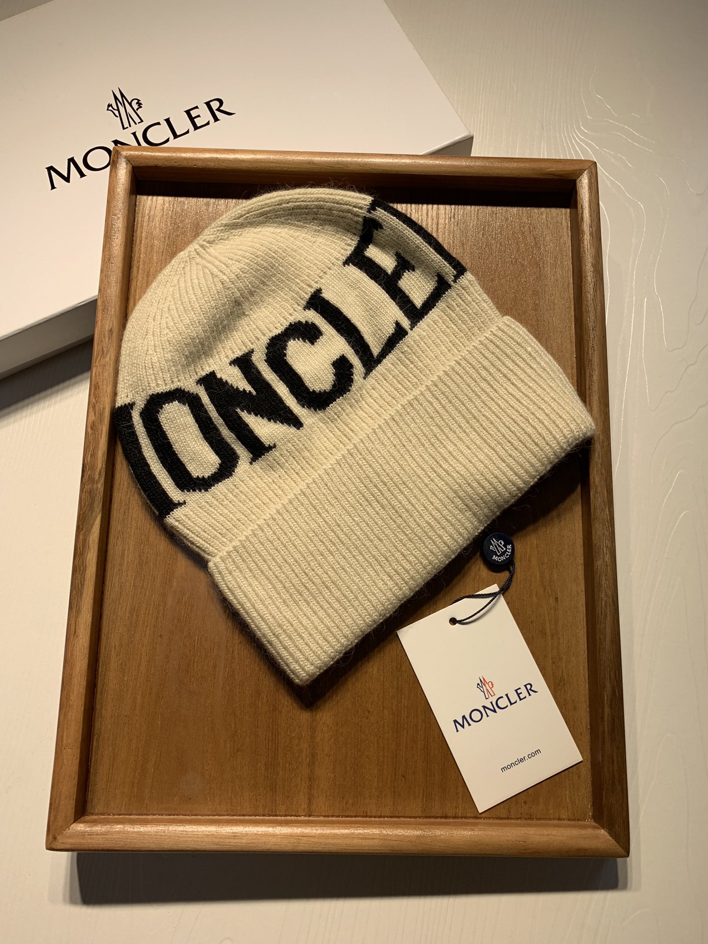 🌹。蒙口。【羊毛单帽】客供小羊毛！珍贵典藏的灵魂帽子！客供色纱.每个颜色都非常好看！经典！手感软腻.70