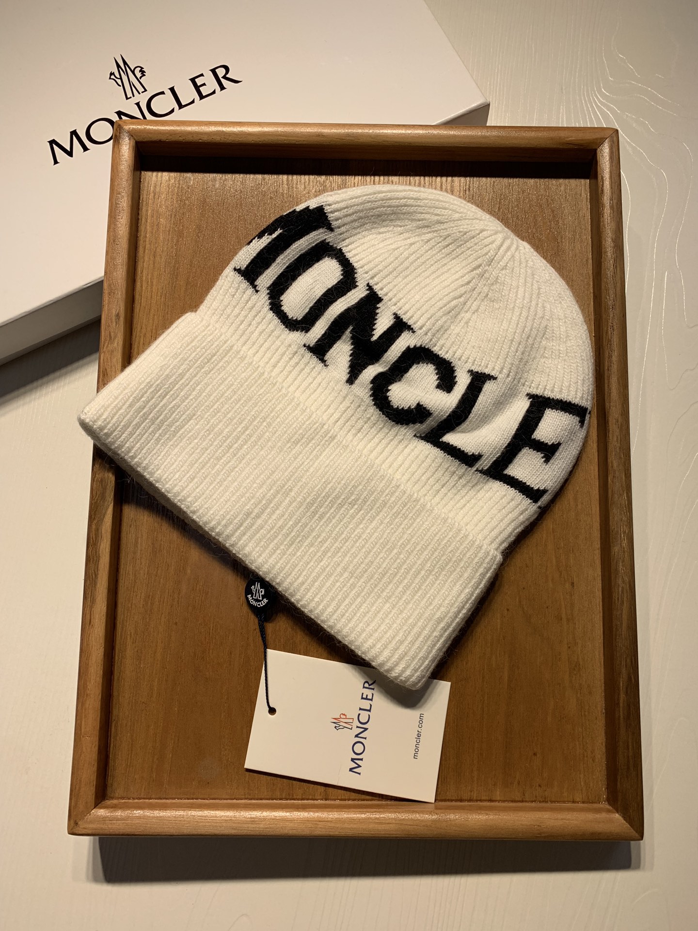 🌹。蒙口。【羊毛单帽】客供小羊毛！珍贵典藏的灵魂帽子！客供色纱.每个颜色都非常好看！经典！手感软腻.70