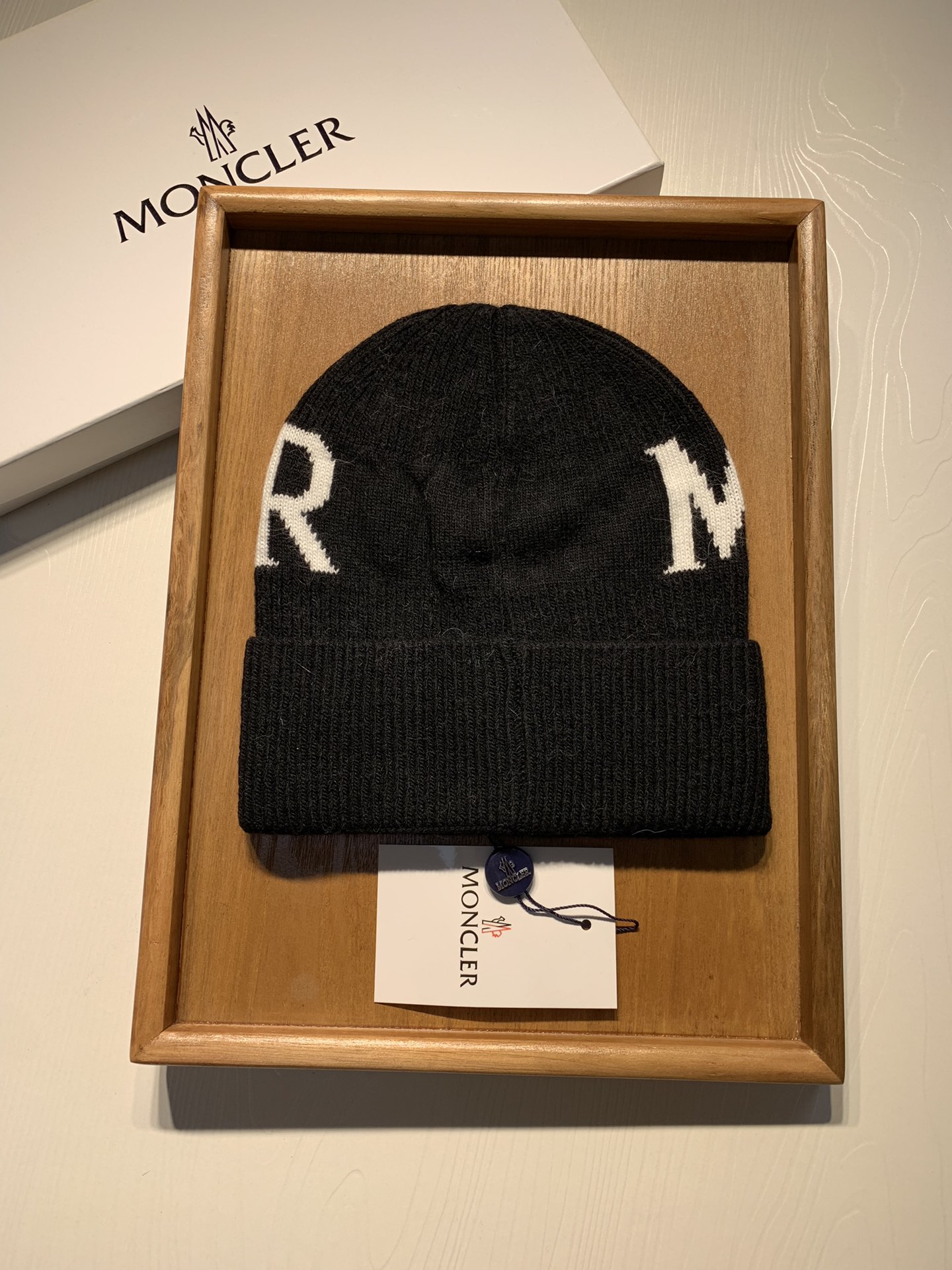 🌹。蒙口。【羊毛单帽】客供小羊毛！珍贵典藏的灵魂帽子！客供色纱.每个颜色都非常好看！经典！手感软腻.70