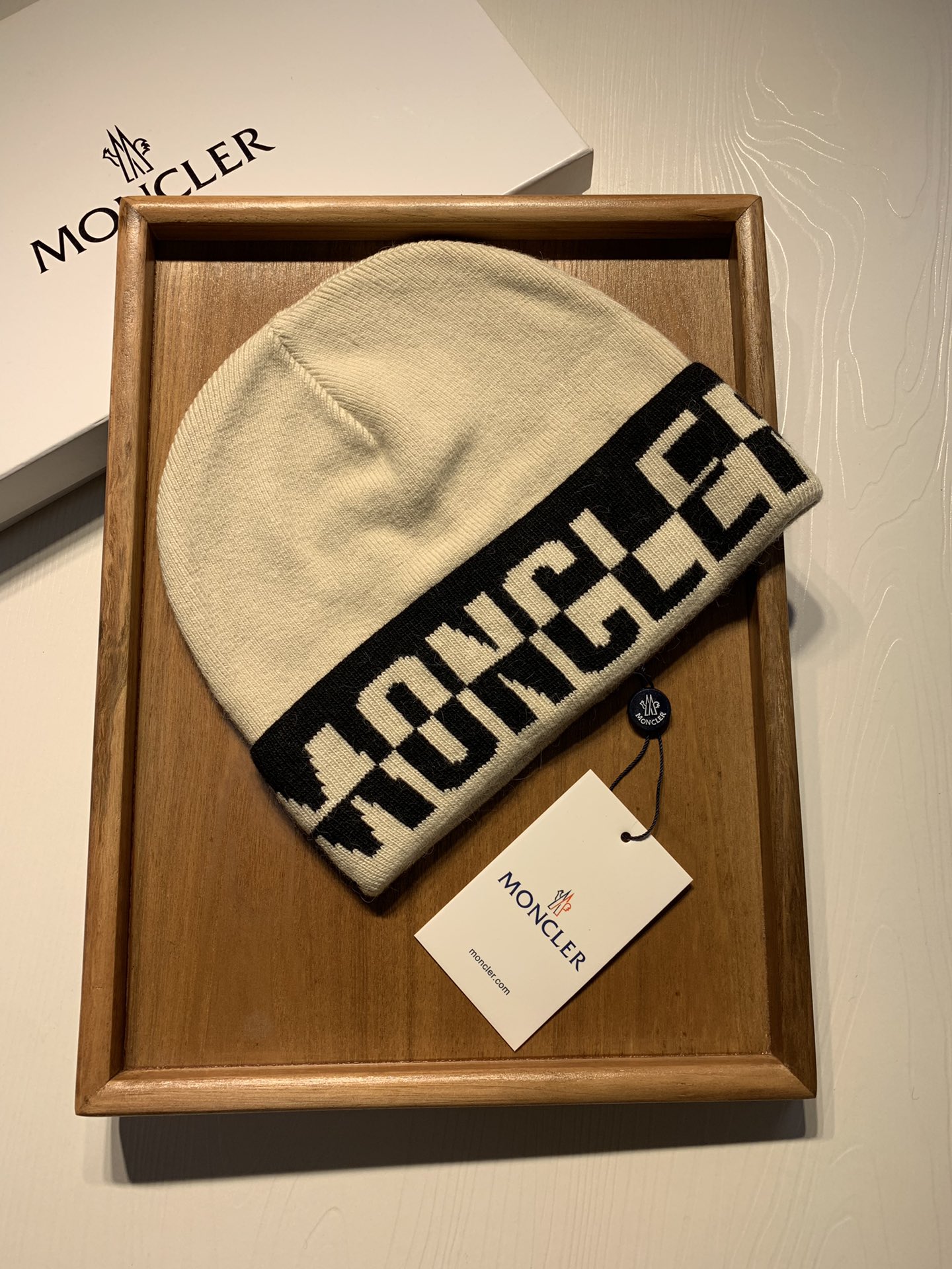 🌹。蒙口。【羊毛单帽】客供小羊毛！珍贵典藏的灵魂帽子！客供色纱.每个颜色都非常好看！经典！手感软腻.70