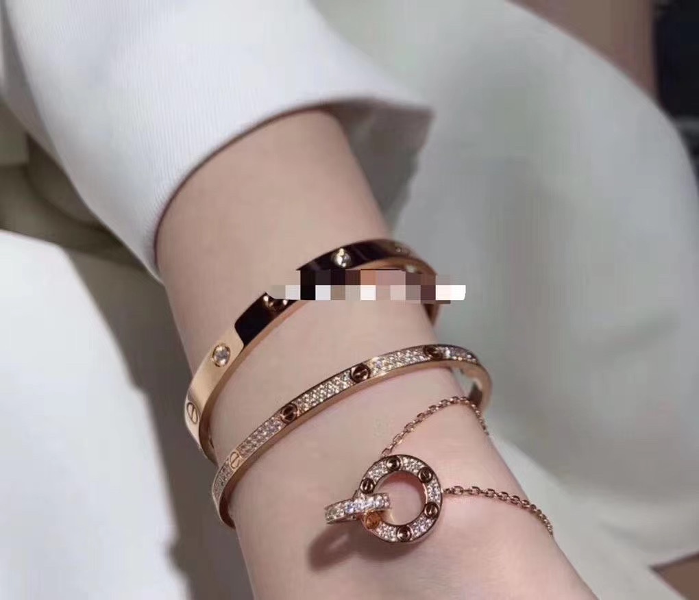 Cartier 卡家 玫瑰金色 窄版满钻LOVE手镯