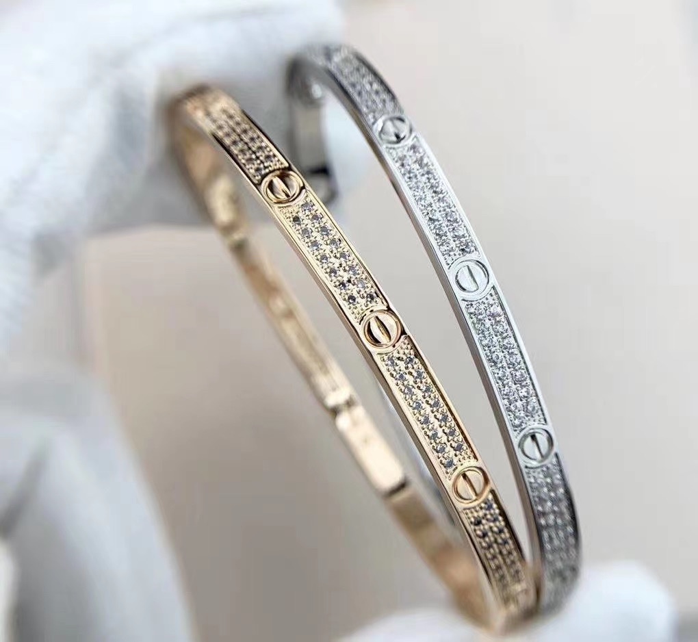 Cartier 卡地亚 LOVE系列 窄版满天星手镯
