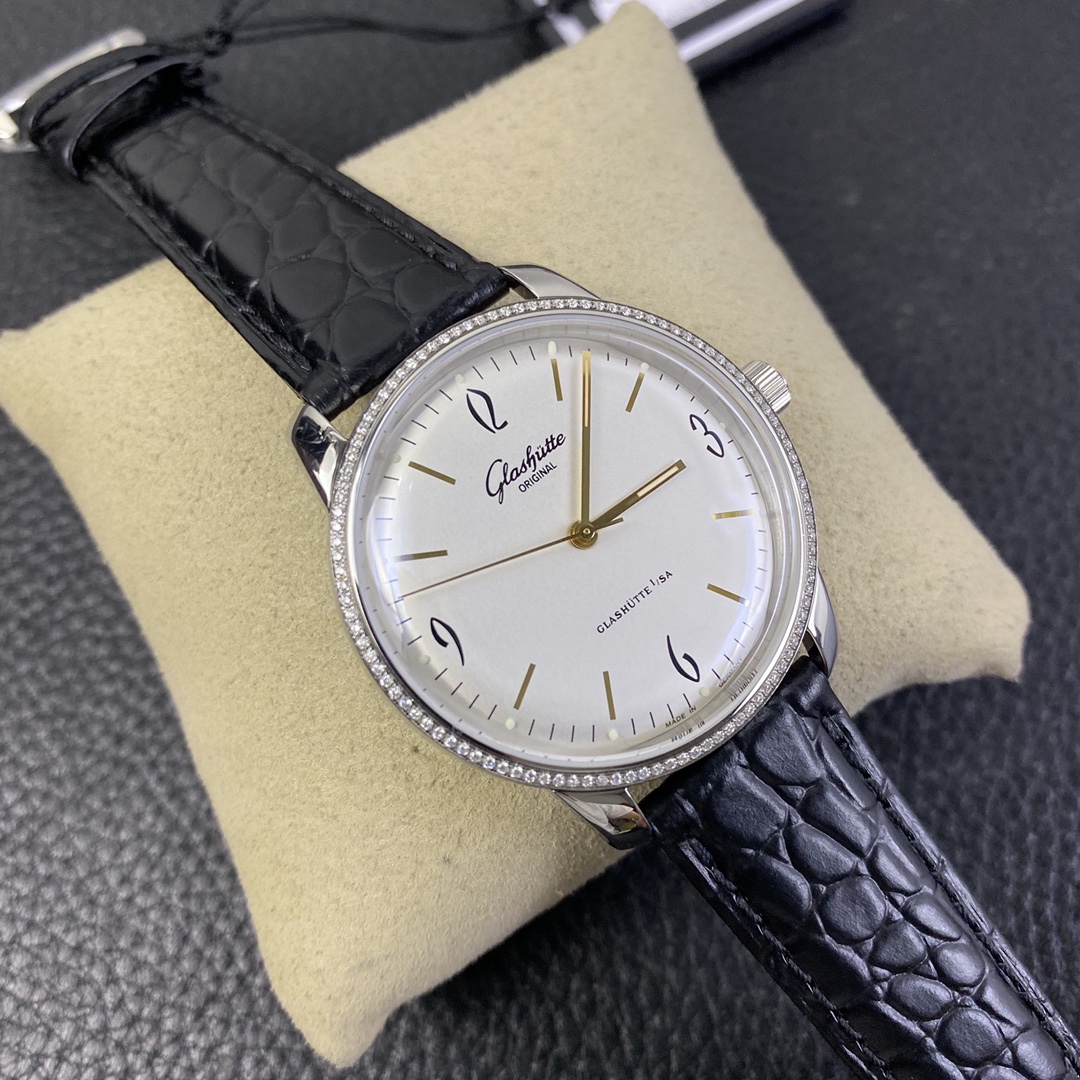 [Glashütte Original Watches]