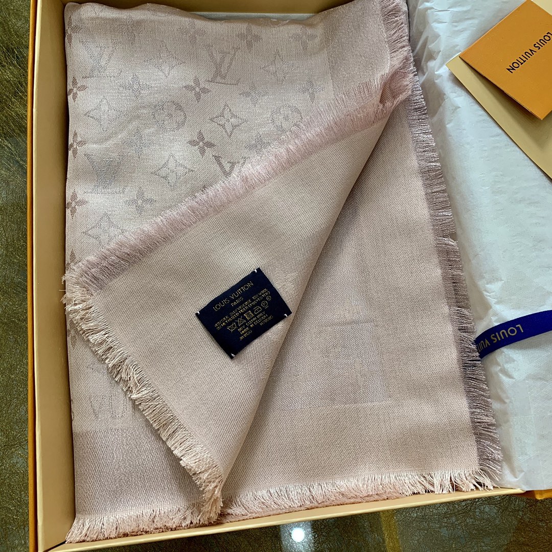 LV路易威登Shine Monogram 染色纱线金属丝混纺披肩M75122 M70805 M75120 M75121 M75123