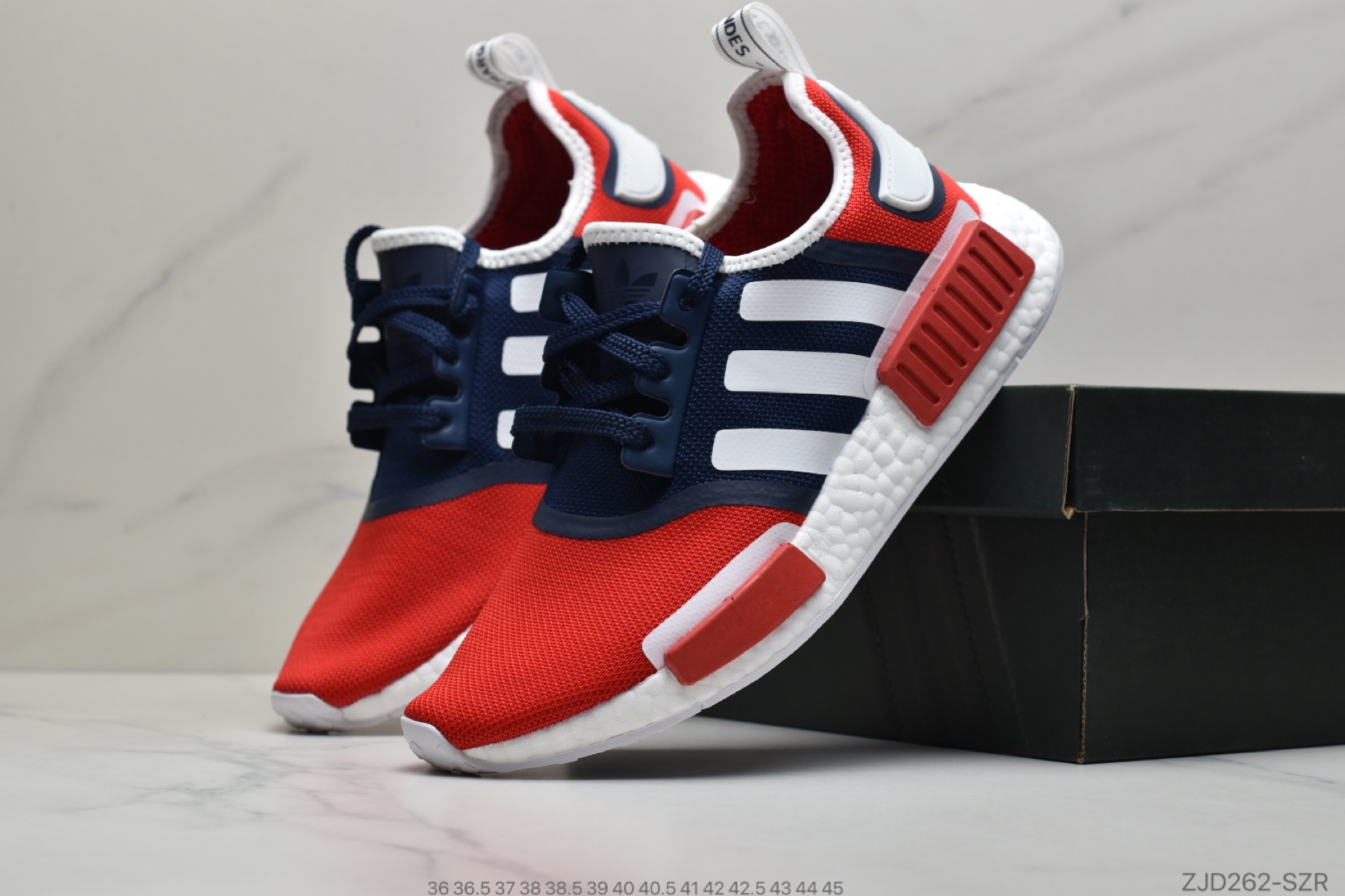 240 公司级阿迪达斯 Adidas NMD R1 系列FV1734