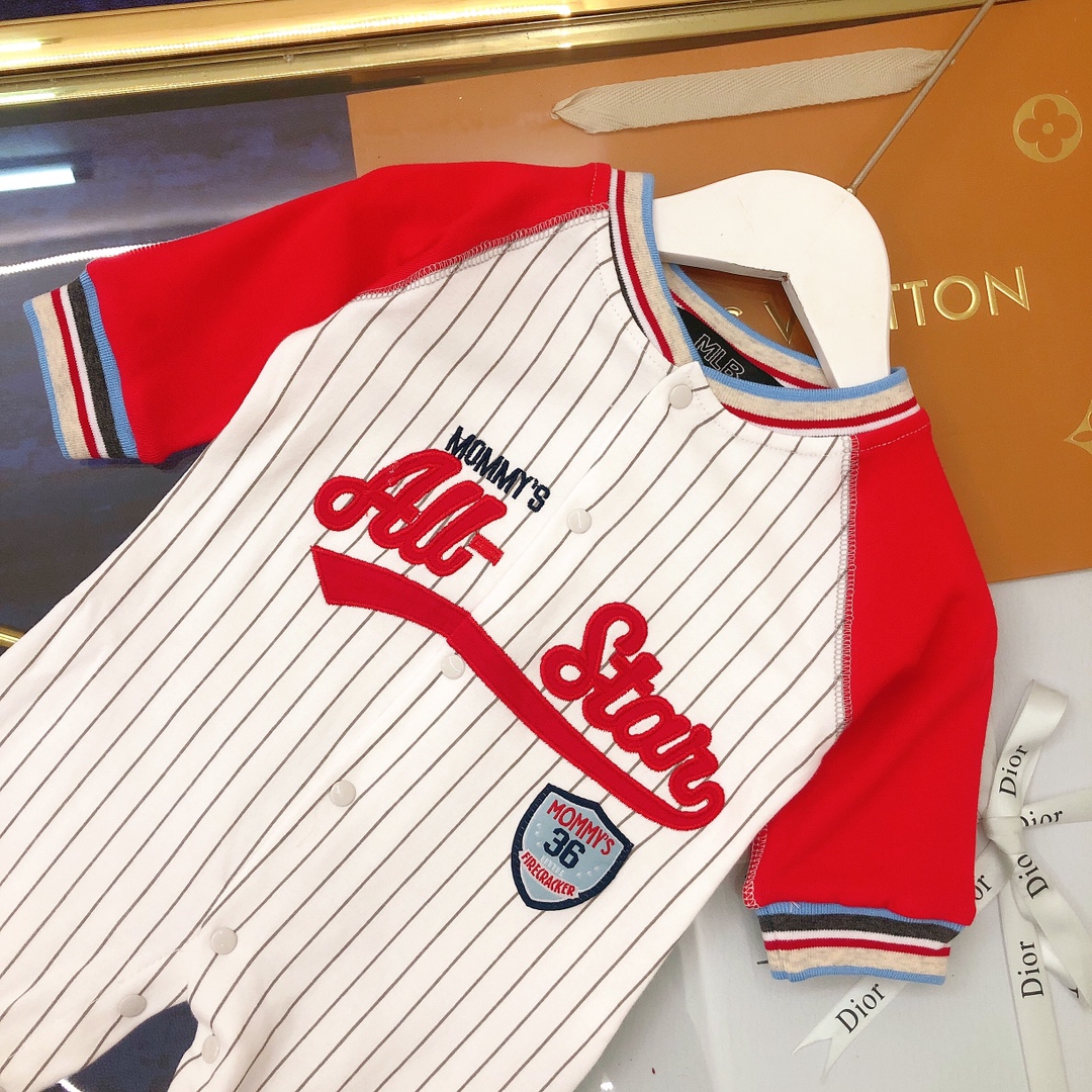 High-Quality M.L.B. Baseball Baby Costume with Tiara and Gift Bag - 图片 3