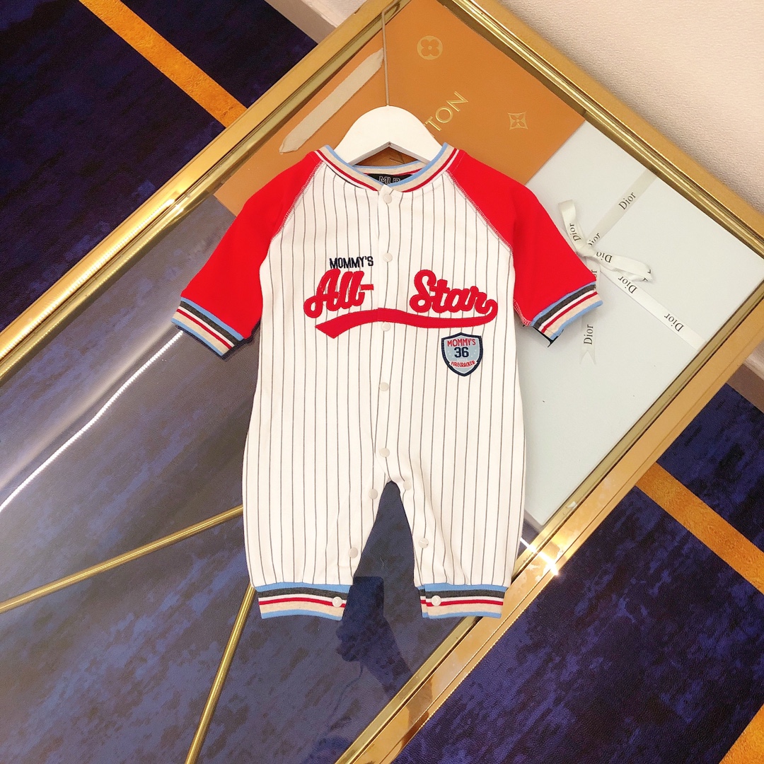 High-Quality M.L.B. Baseball Baby Costume with Tiara and Gift Bag