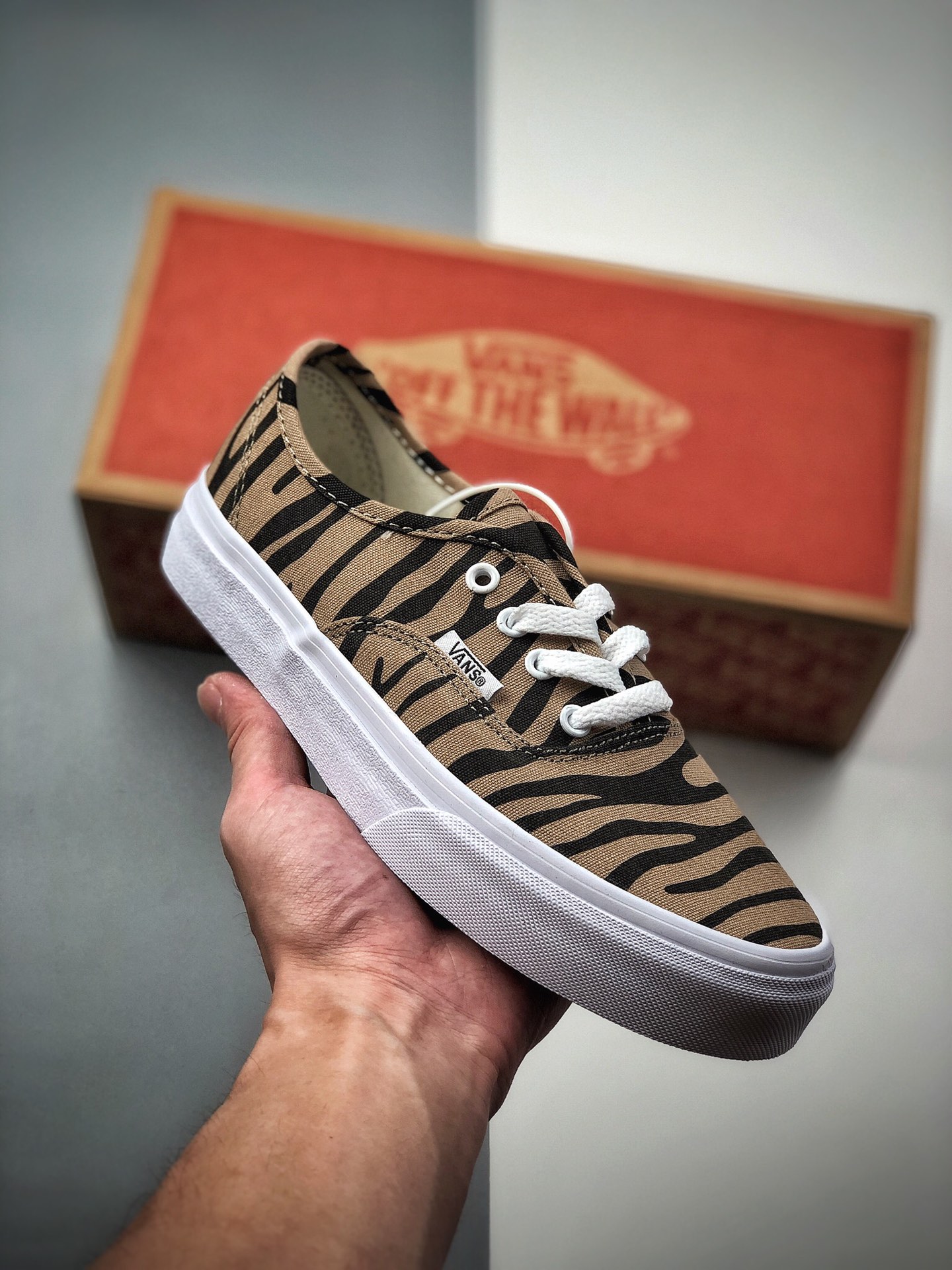 140   最新种草款小红书已沦陷！ Vans Era 95 DX 万斯 斑马豹纹 低帮硫化帆布鞋来啦