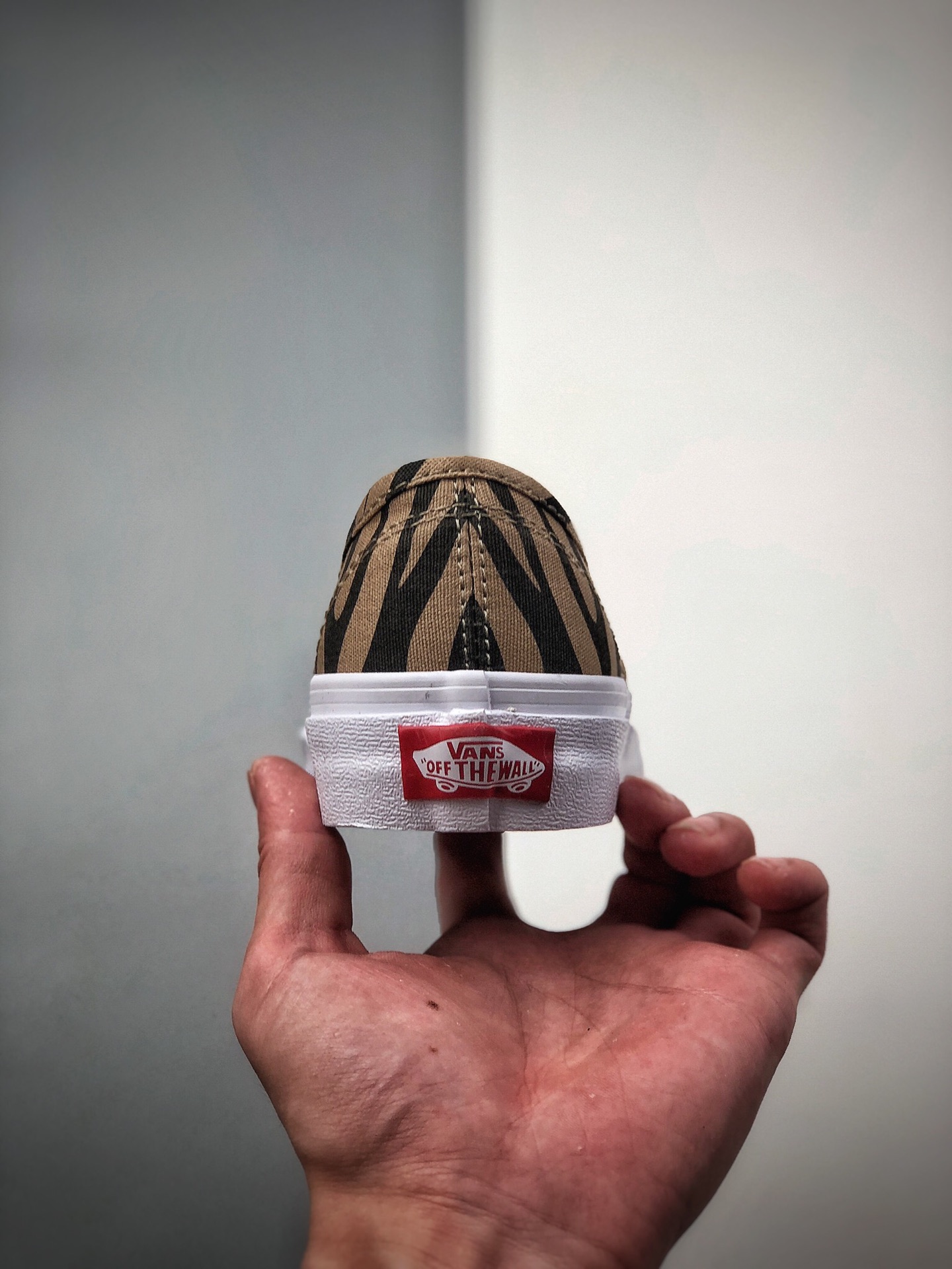 140   最新种草款小红书已沦陷！ Vans Era 95 DX 万斯 斑马豹纹 低帮硫化帆布鞋来啦