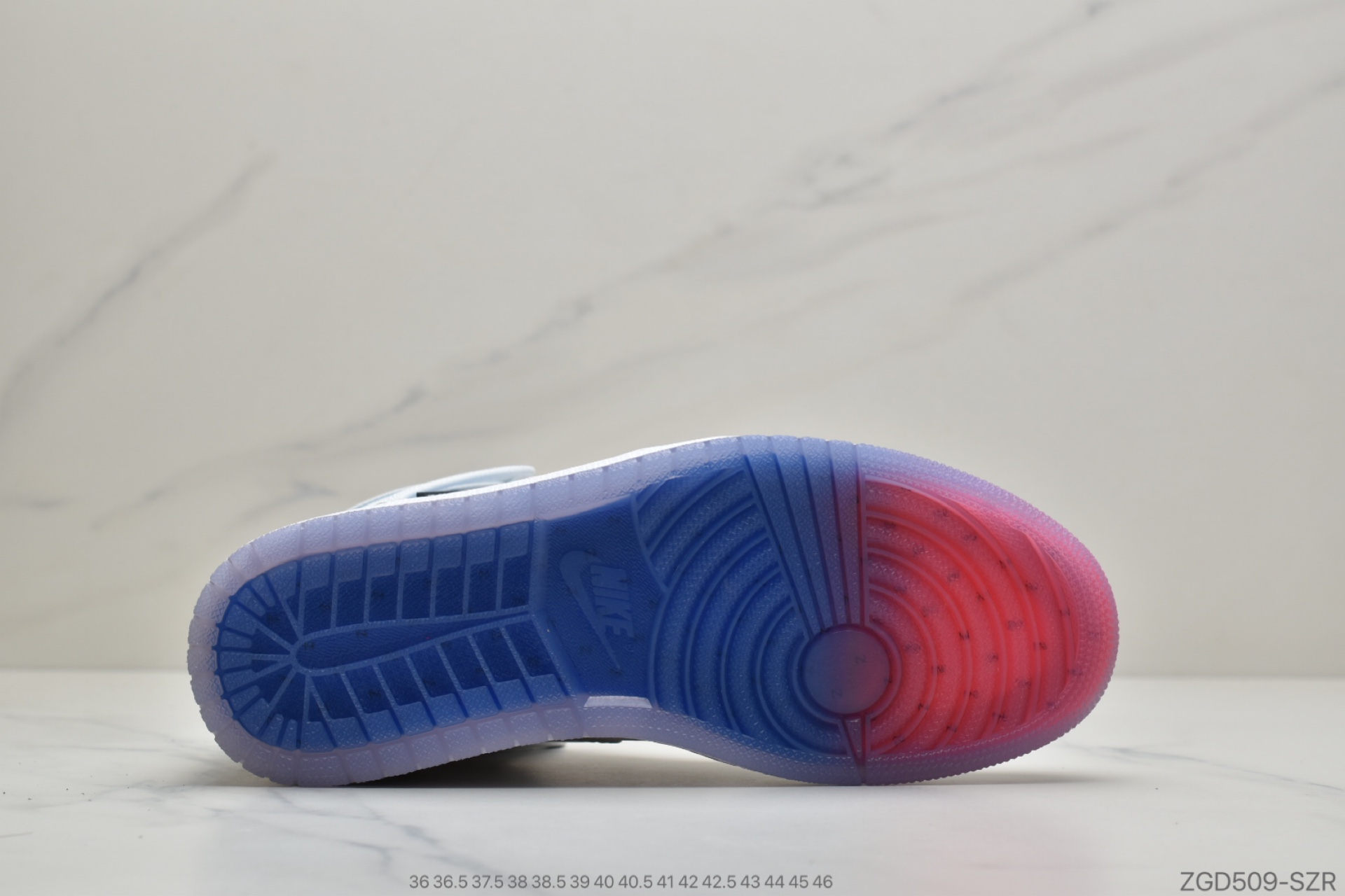 290 公司级Dior x 乔丹/Air Jordan 1 Retro High Premium “Racer Blue”白蓝 AJ1 乔1 小迪奥联名 高帮文化复古休闲运动板鞋CK6637-104