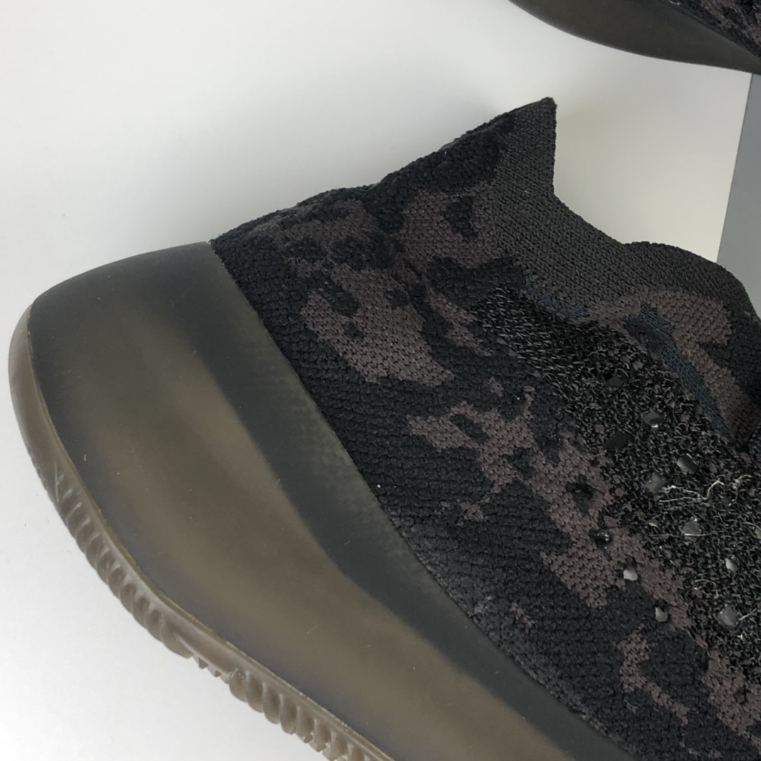 400  Adidas Originals YEEZY BOOST 380 V1”Pepper”胡椒粉灰迷彩 FZ1270