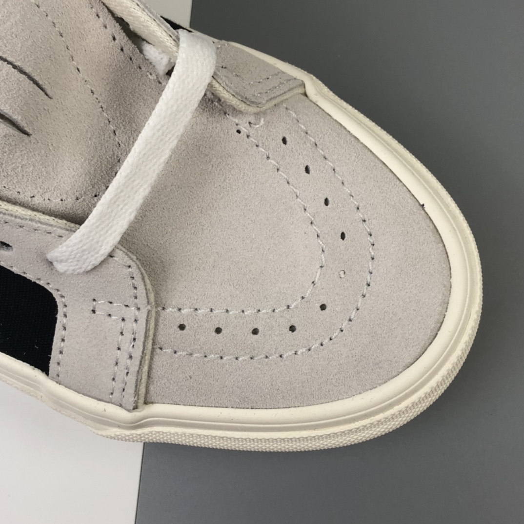 150 Vans Sk8 Hi Mid 经典复古国宝熊猫色中邦板鞋 VN-0D5IB8C
