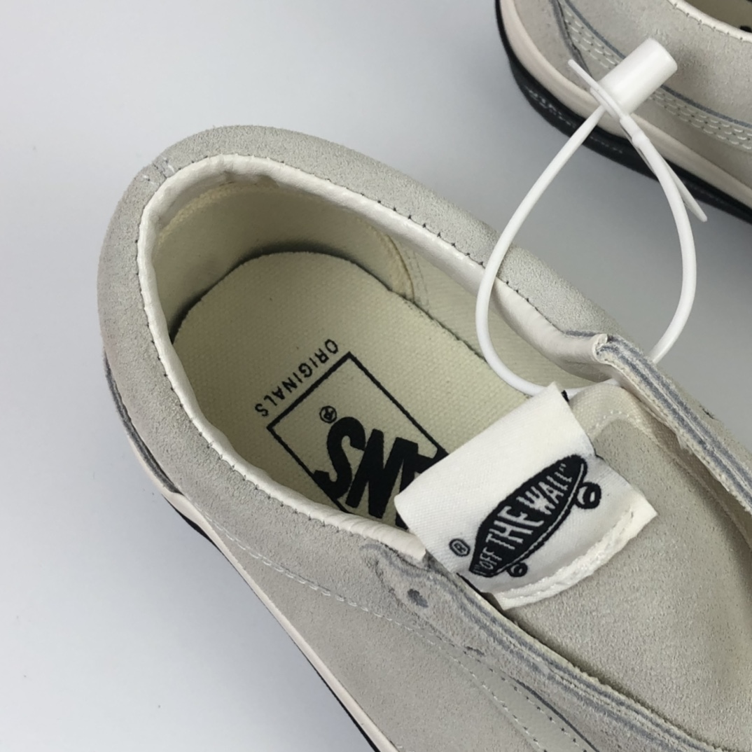150 Vault by Vans x Wtaps OId Skool 联名系列灰色低帮休闲板鞋 VN0A4P2X20F