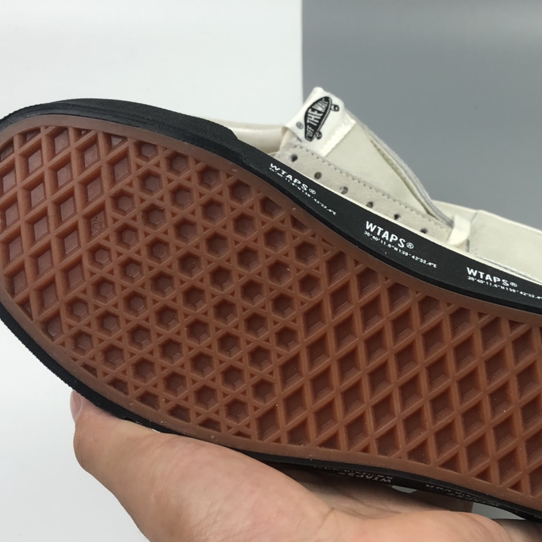 150 Vault by Vans x Wtaps OId Skool 联名系列灰色低帮休闲板鞋 VN0A4P2X20F