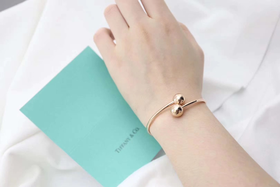 Tiffany & Co. Tiffany&Co.金属球形线圈手镯